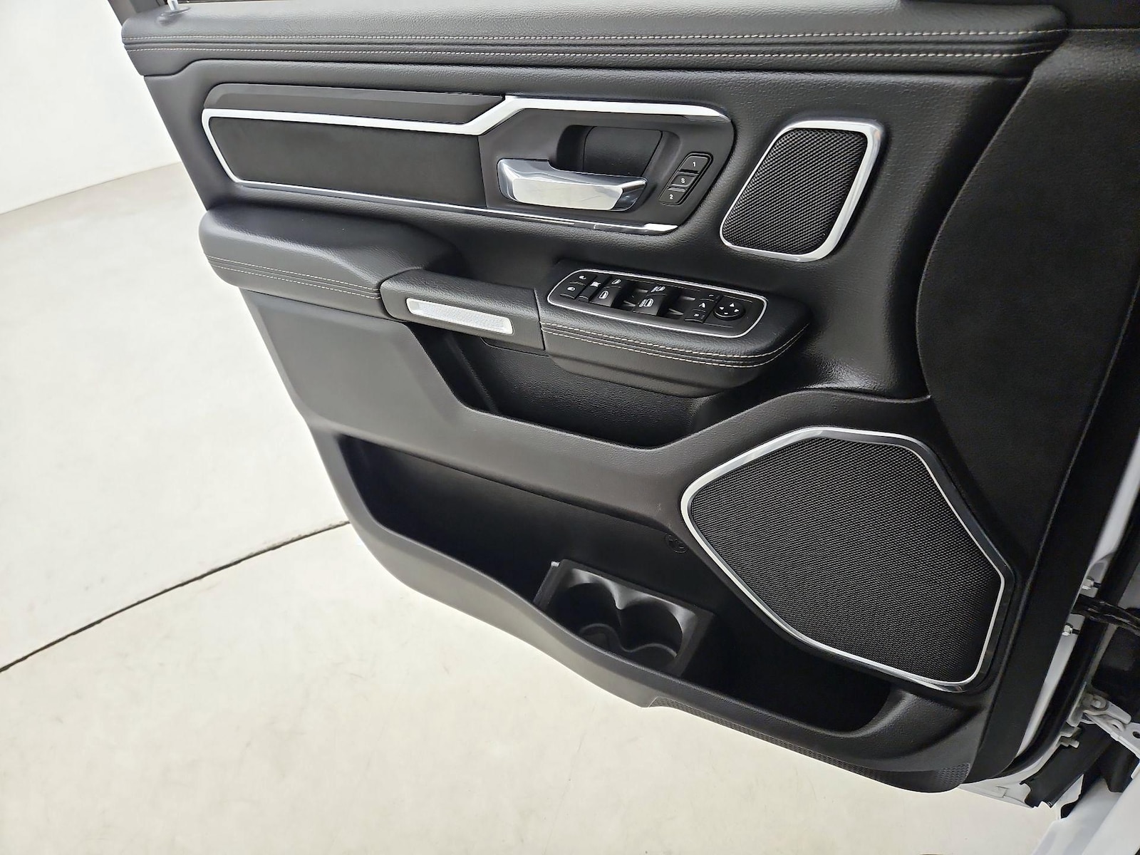 2021 RAM Ram 1500 Pickup Laramie - Photo 13