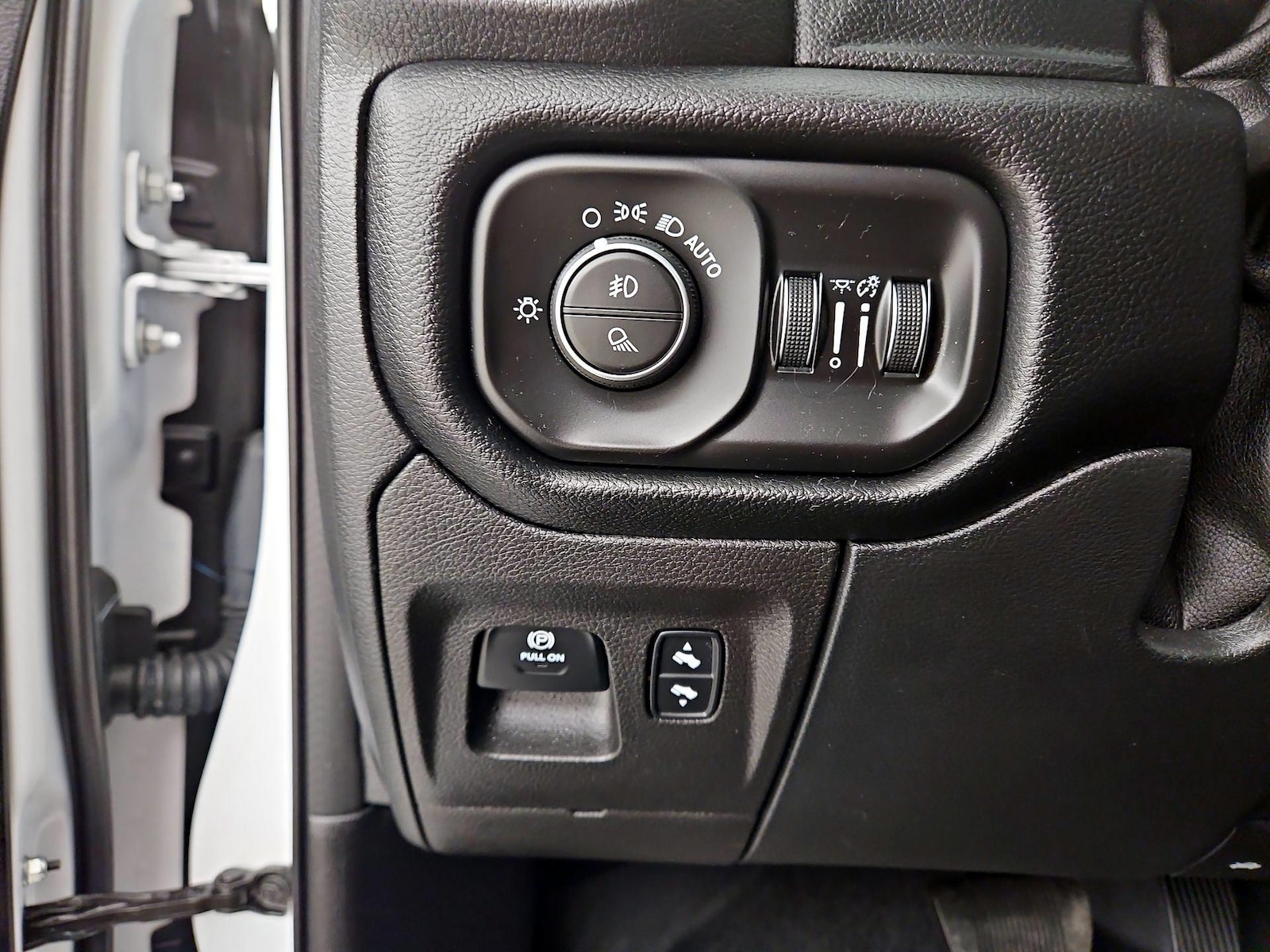 2021 RAM Ram 1500 Pickup Laramie - Photo 14