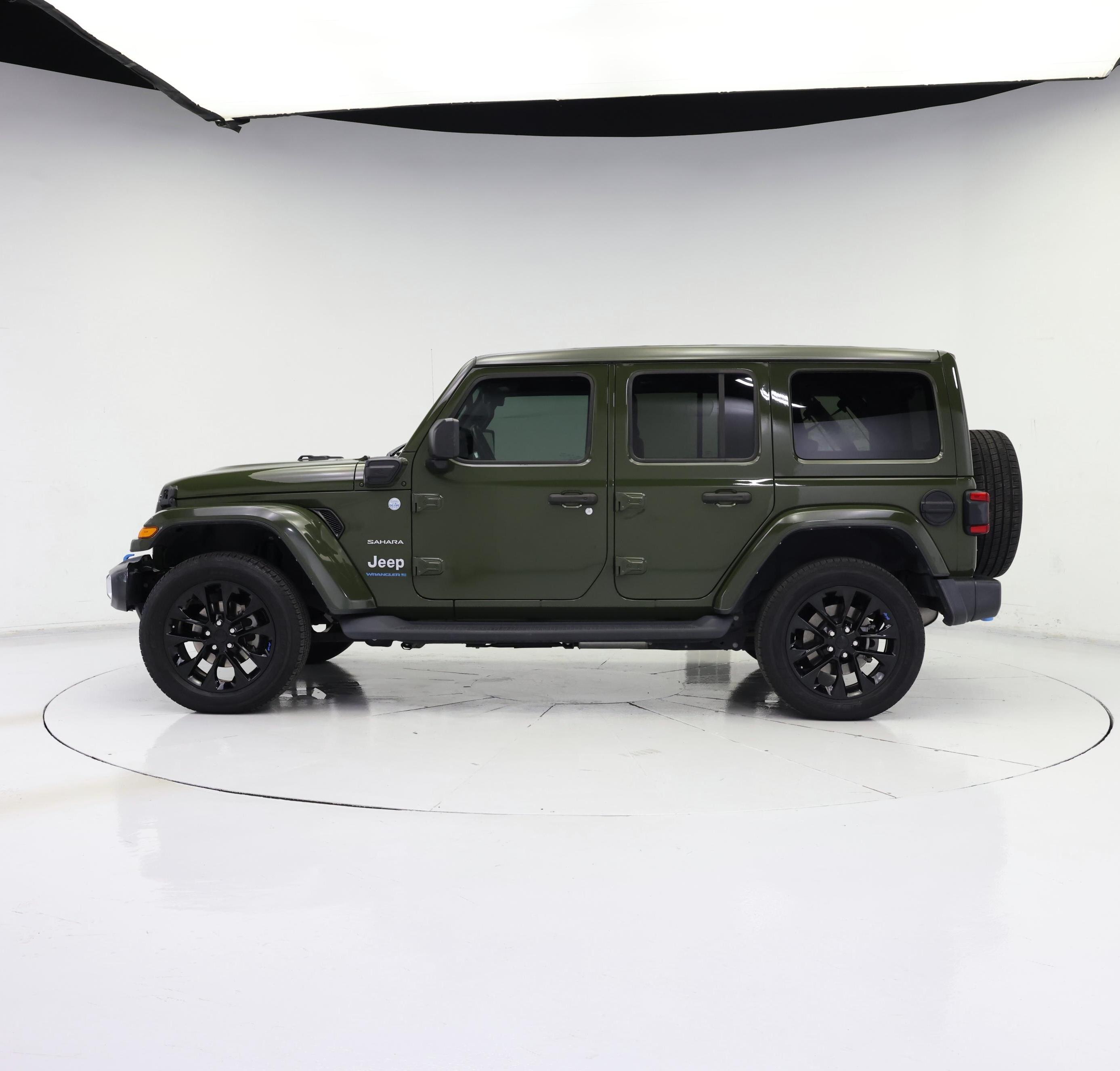 Thumbnail: 2023 Jeep Wrangler - 3