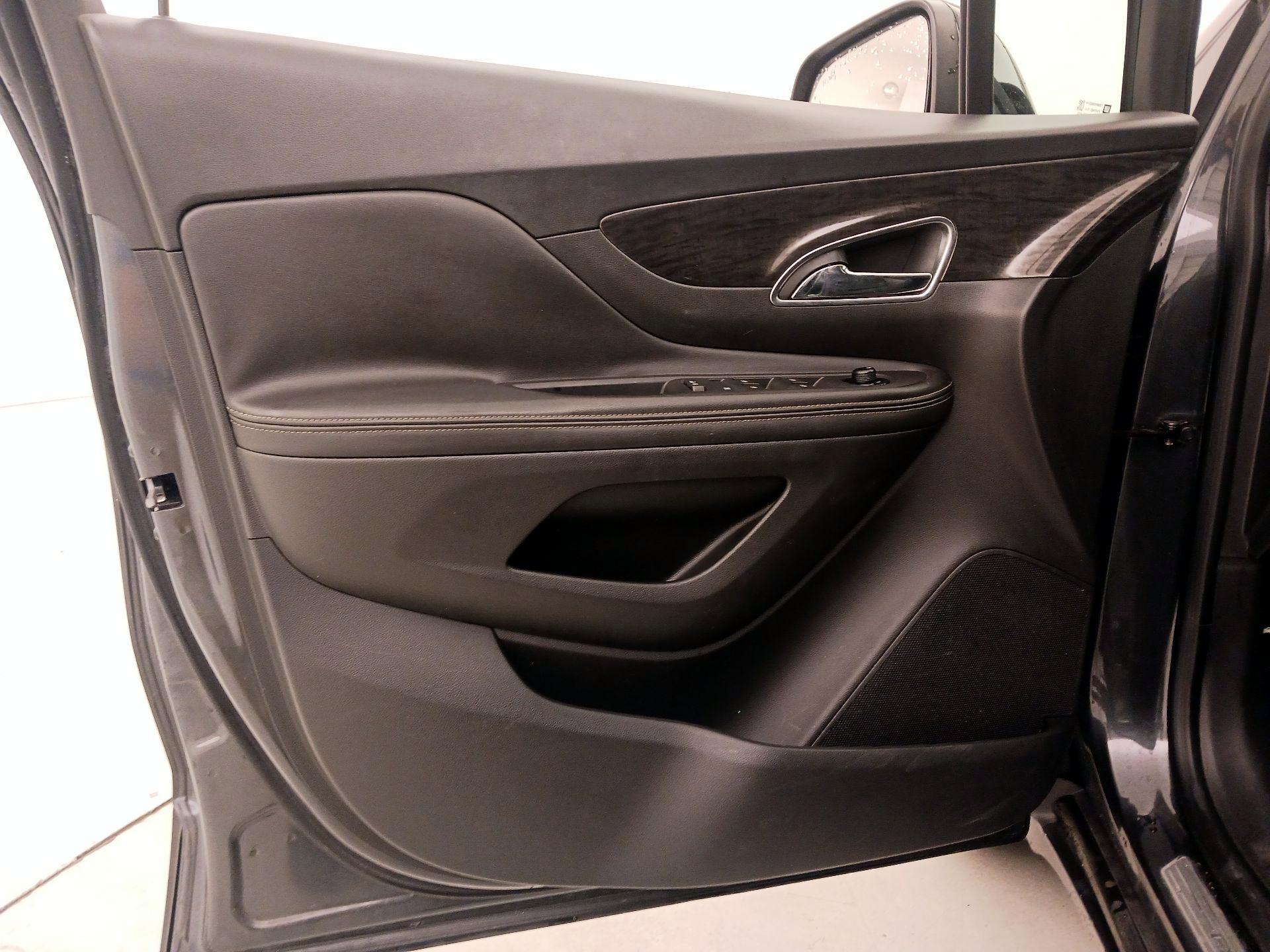 Thumbnail: 2016 Buick Encore - 12