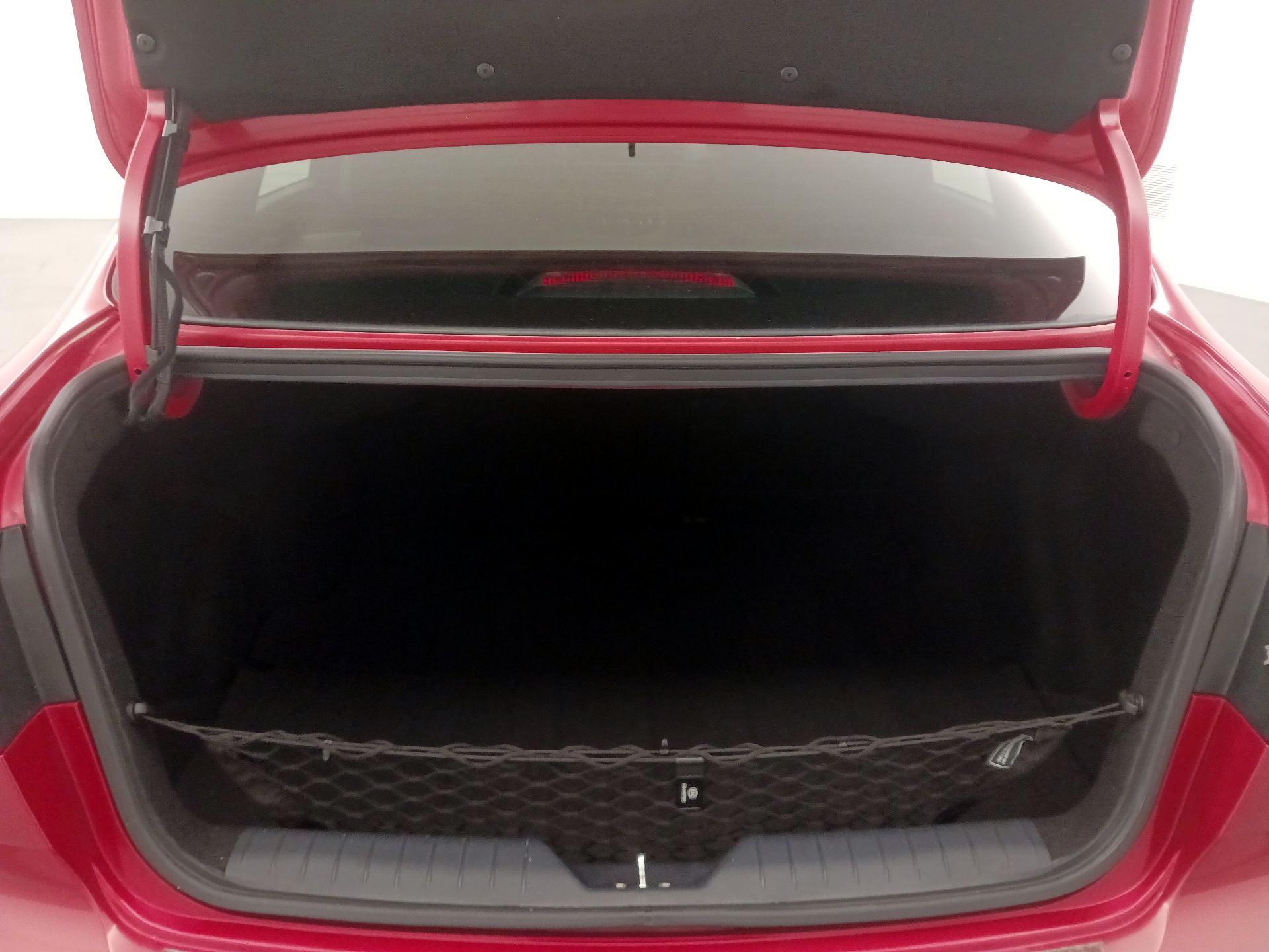 Thumbnail: 2015 Kia Rio - 19