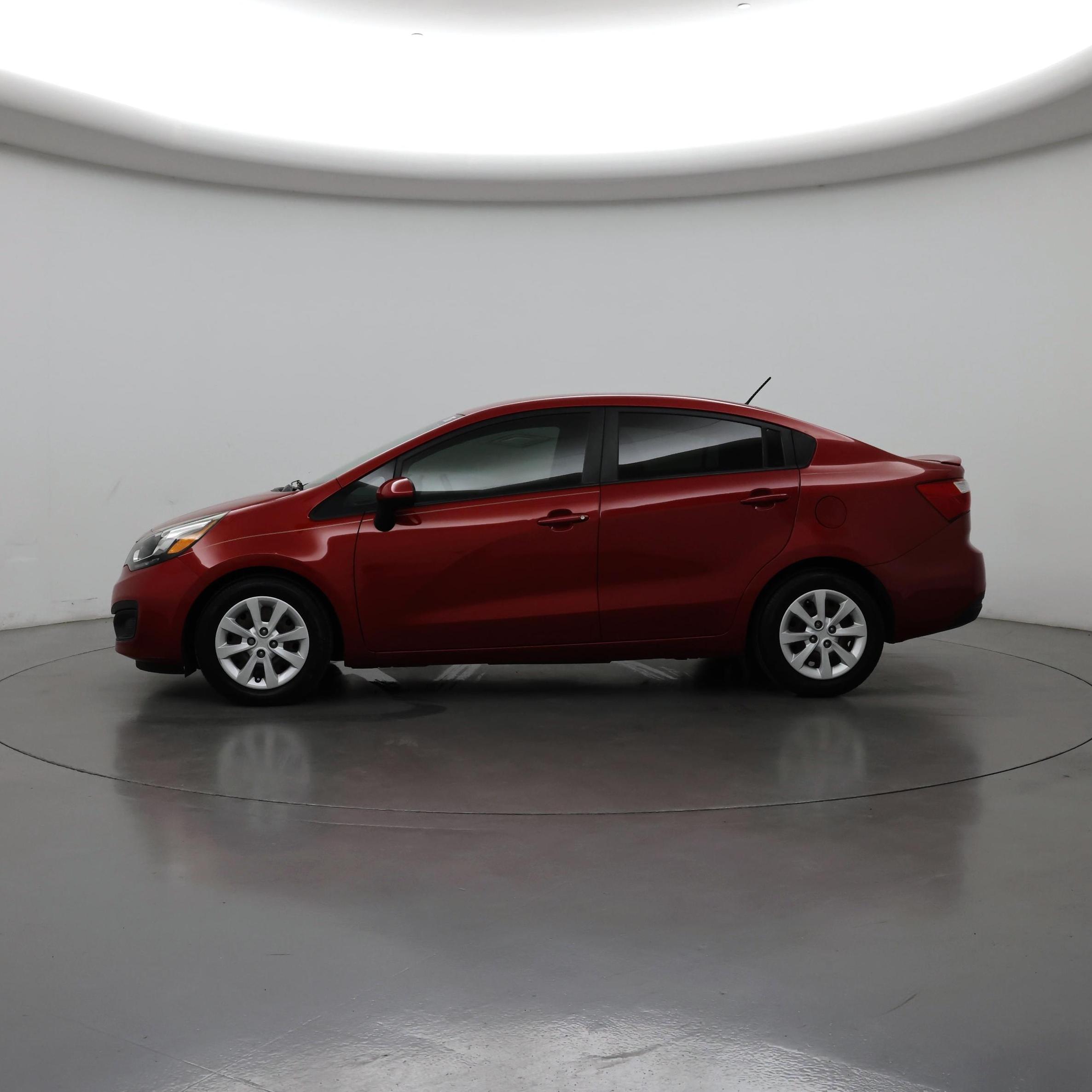 Thumbnail: 2015 Kia Rio - 3