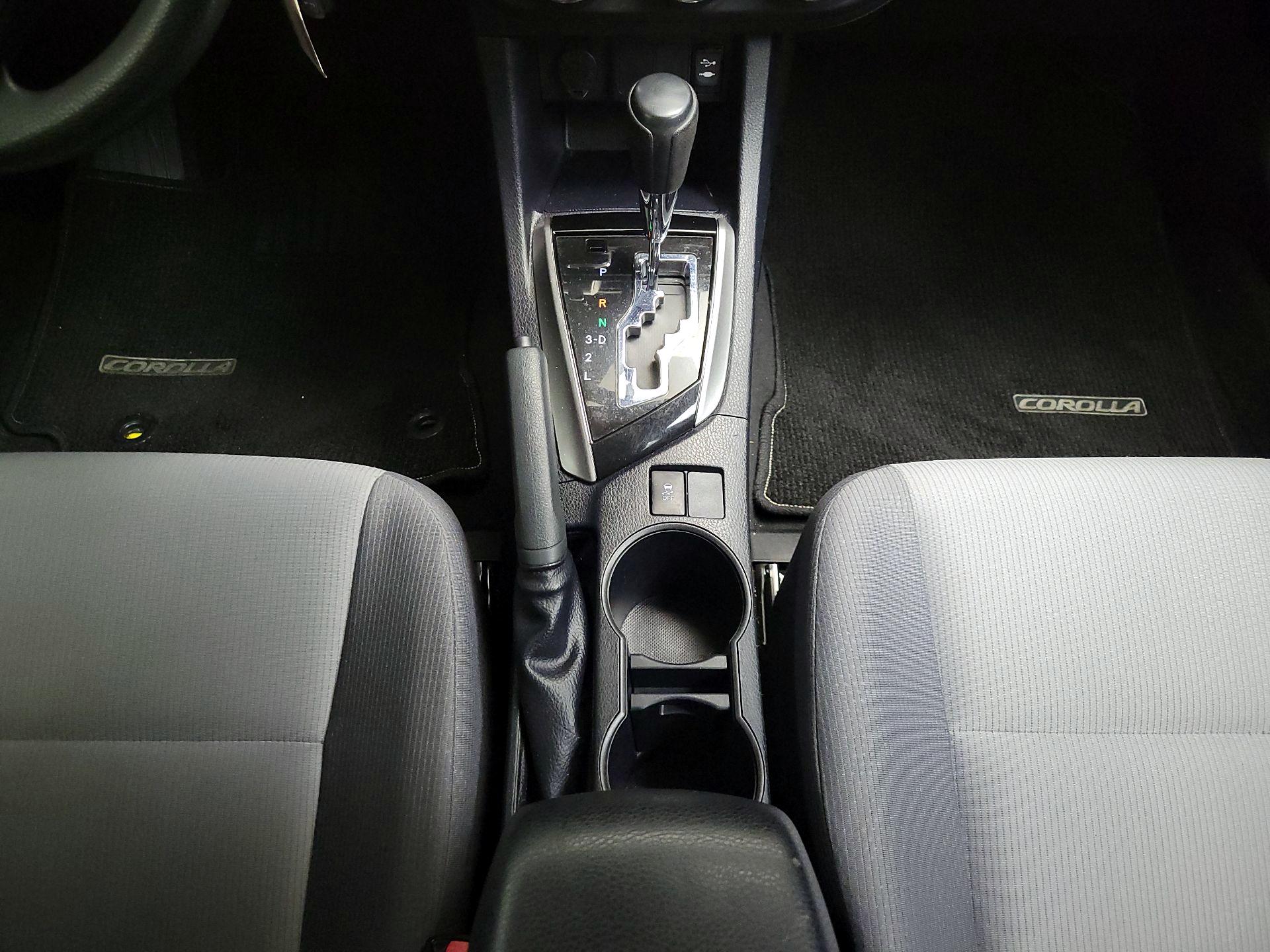 Thumbnail: 2016 Toyota Corolla - 16