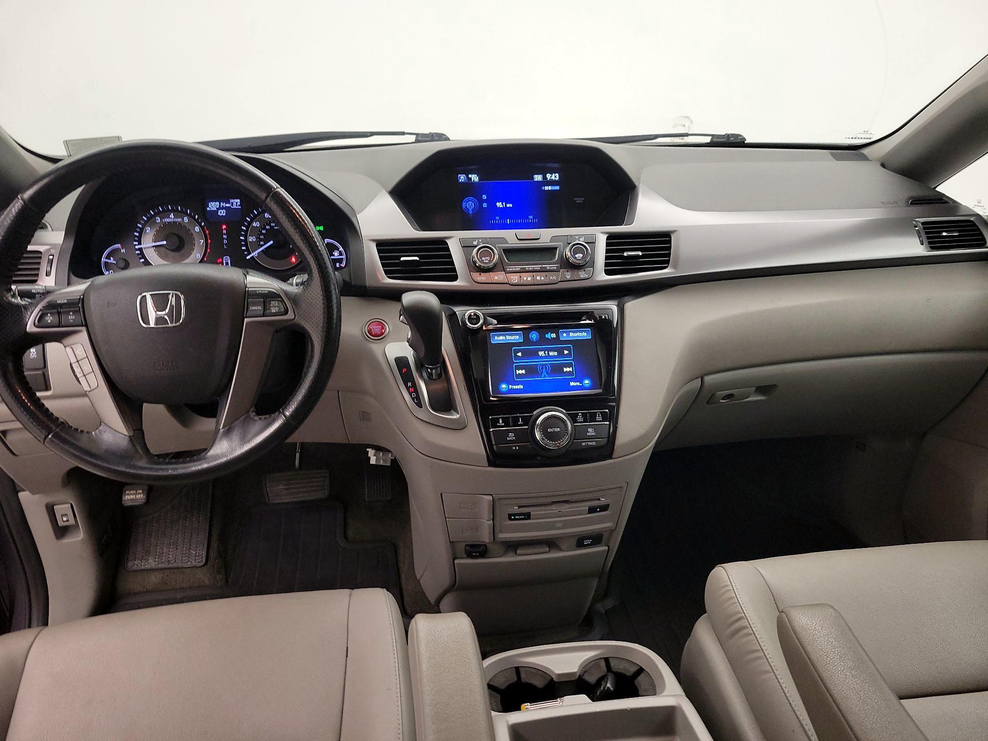 Thumbnail: 2015 Honda Odyssey - 9