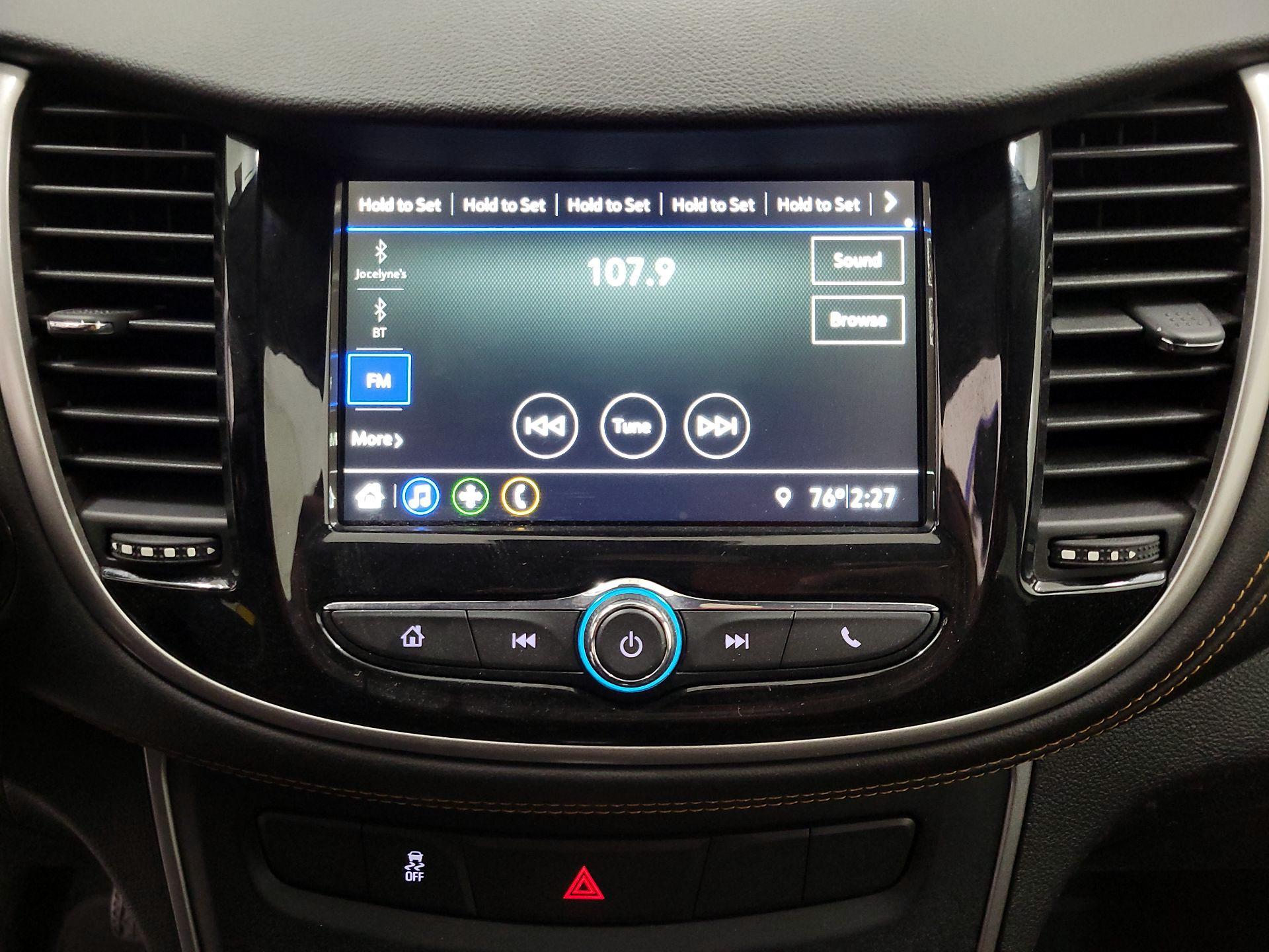 Thumbnail: 2019 Chevrolet Trax - 15
