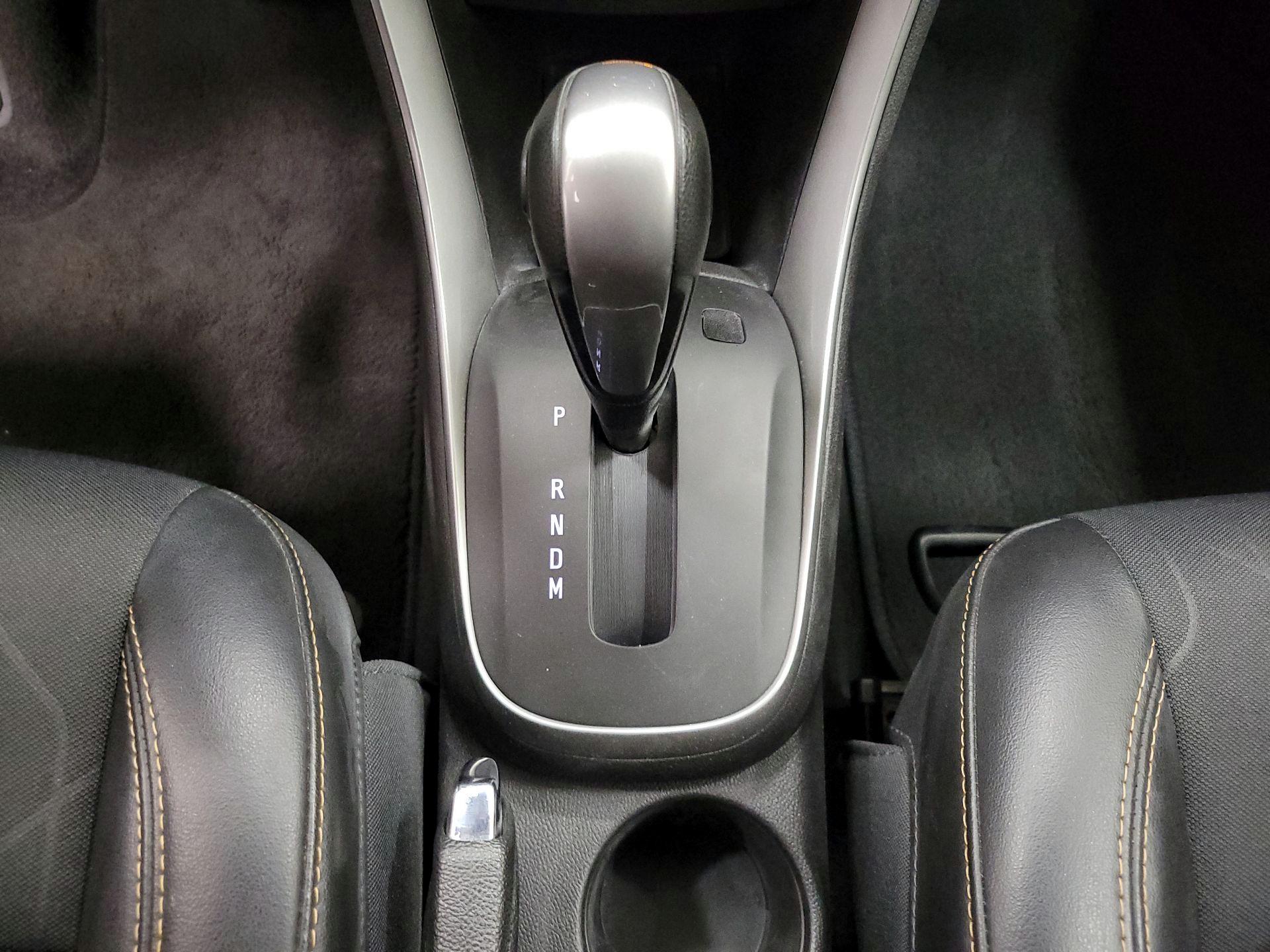 Thumbnail: 2019 Chevrolet Trax - 17