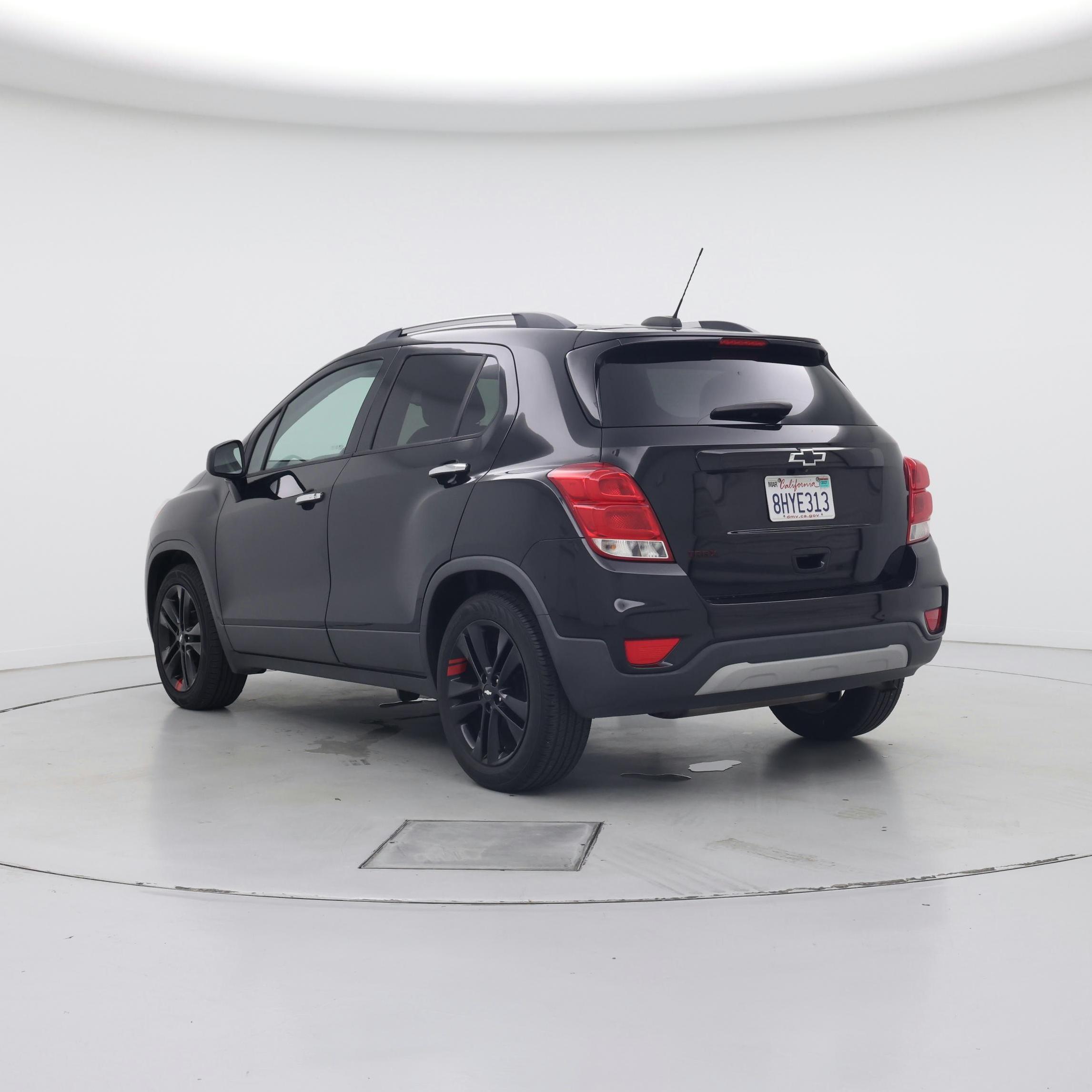 Thumbnail: 2019 Chevrolet Trax - 2