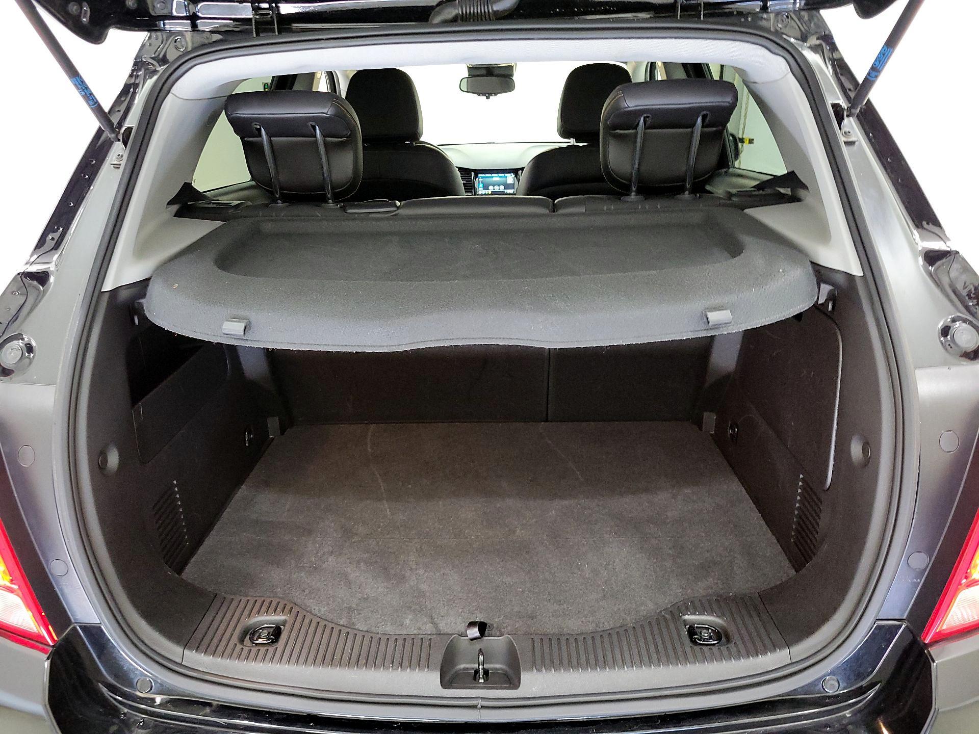 Thumbnail: 2019 Chevrolet Trax - 20