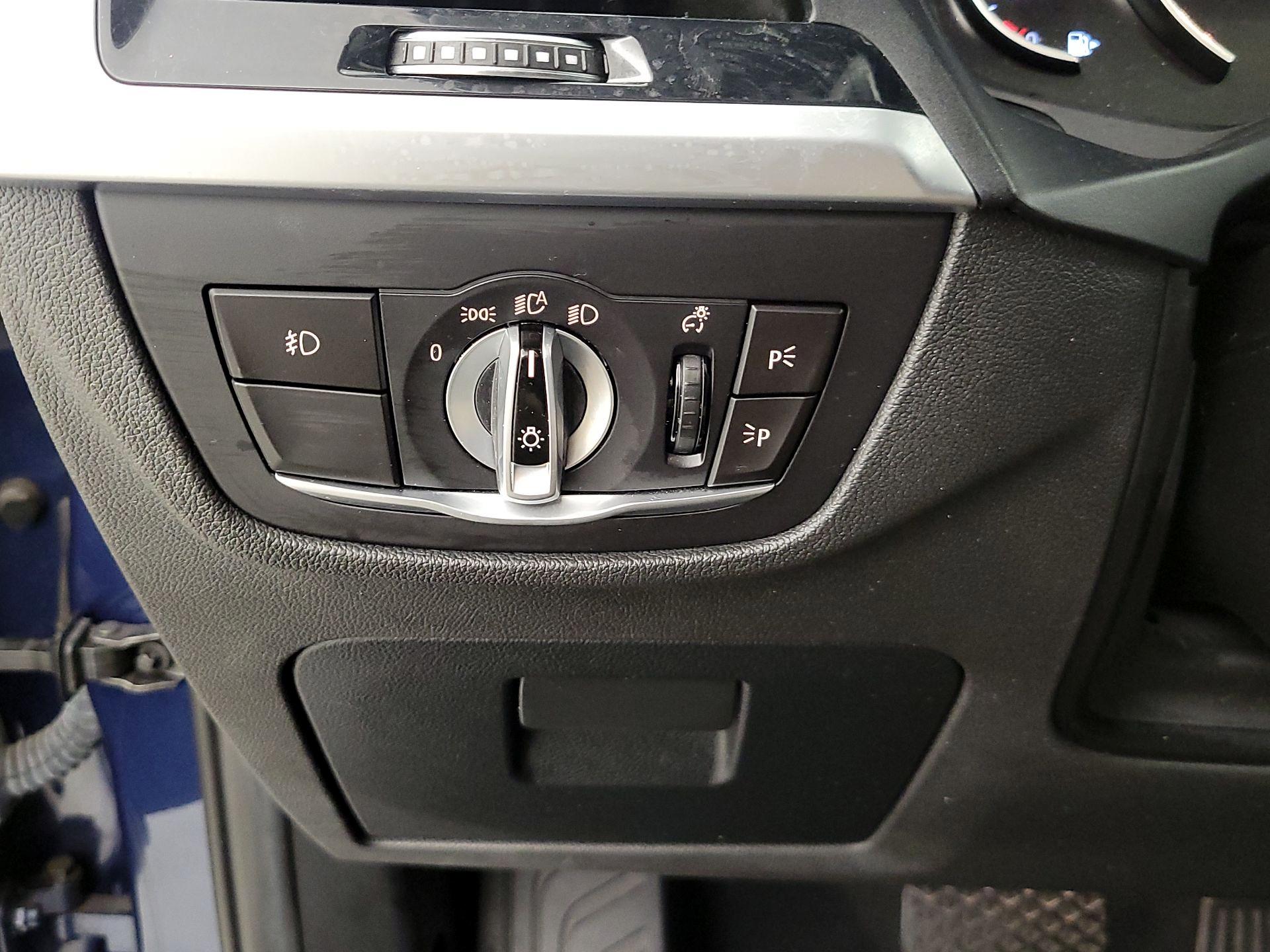 Thumbnail: 2019 BMW X3 - 13