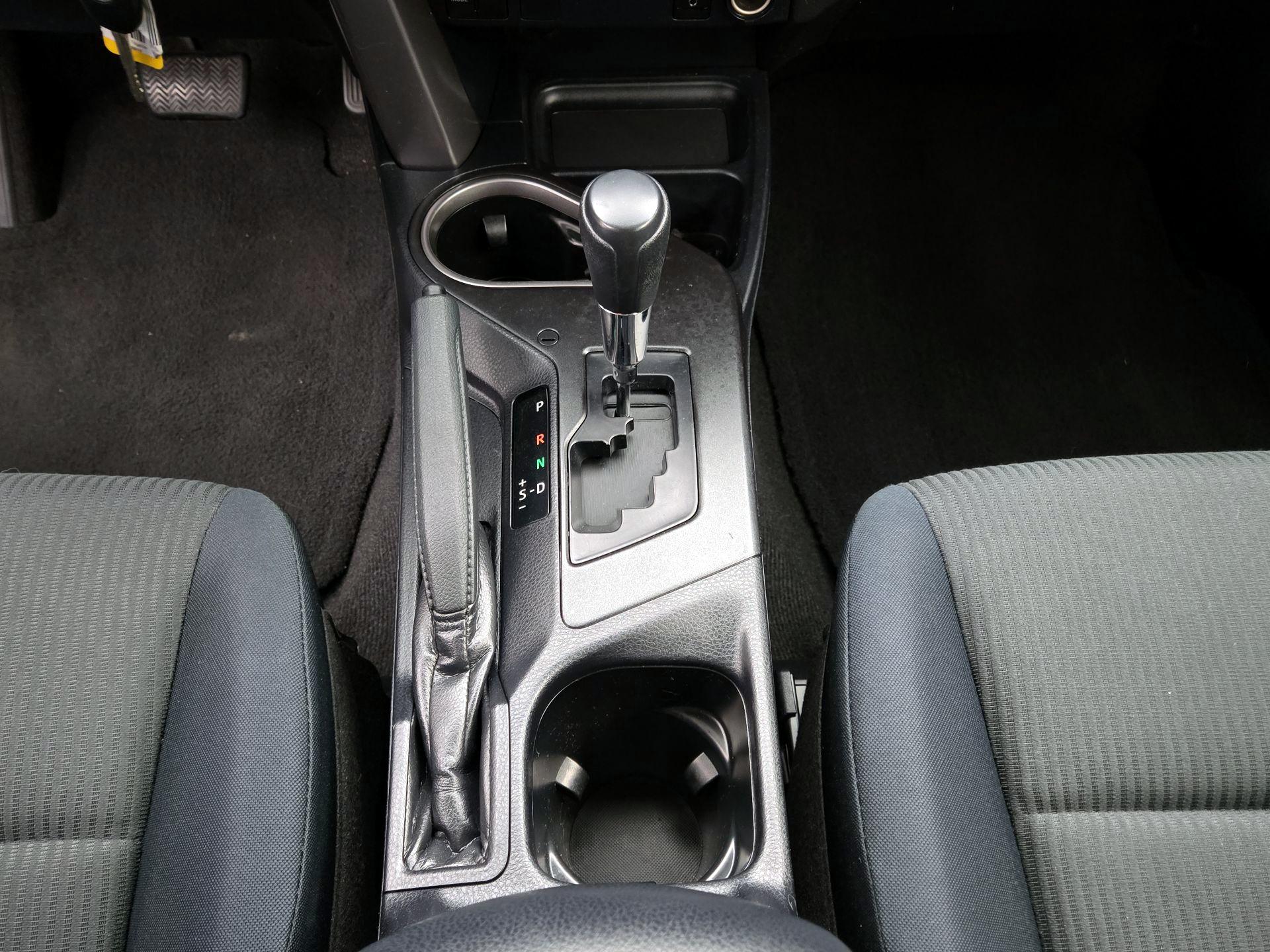 Thumbnail: 2016 Toyota RAV4 - 17