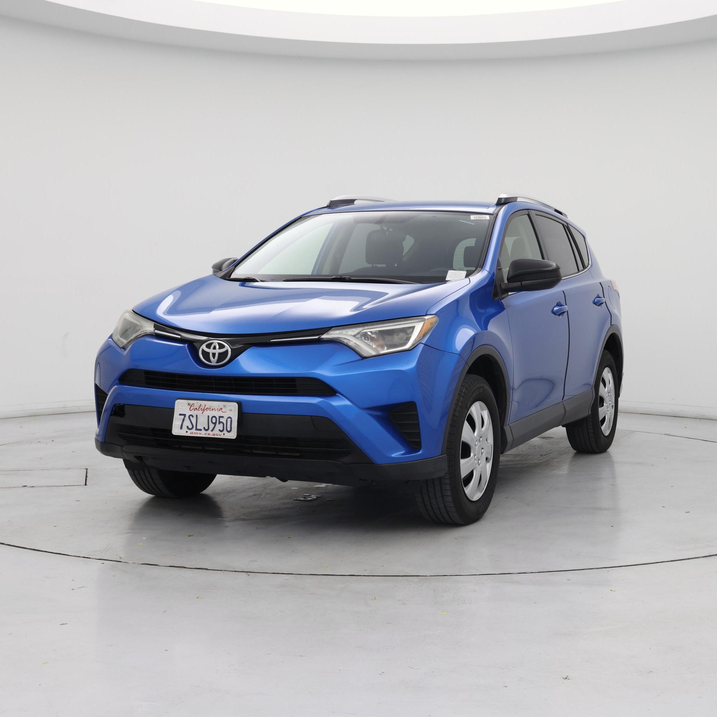 Thumbnail: 2016 Toyota RAV4 - 4