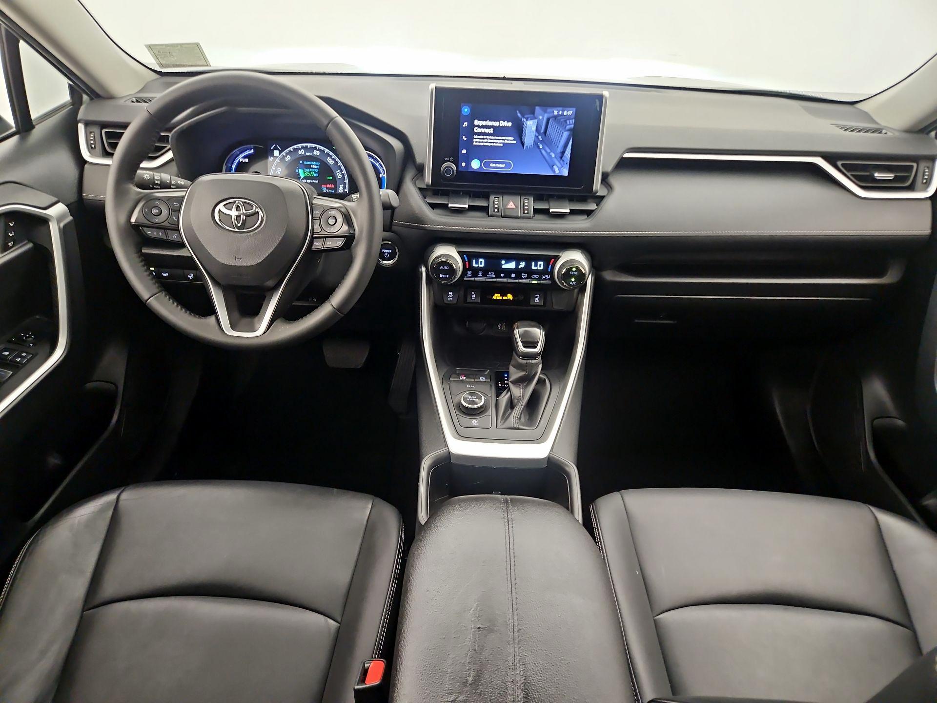 Thumbnail: 2023 Toyota RAV4 - 9