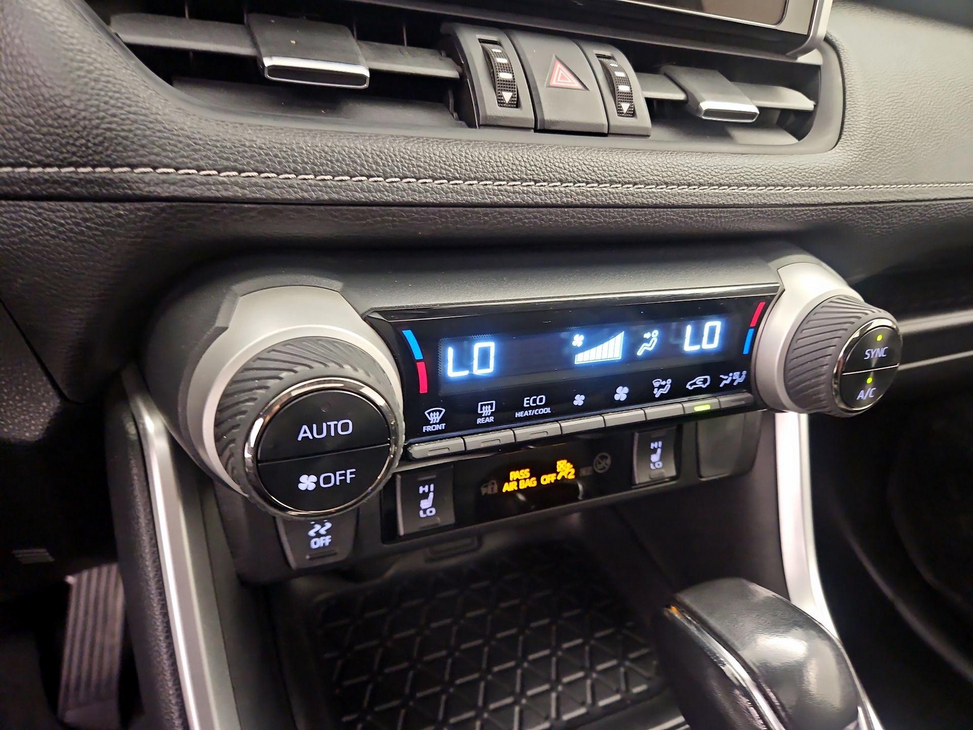 Thumbnail: 2023 Toyota RAV4 - 16
