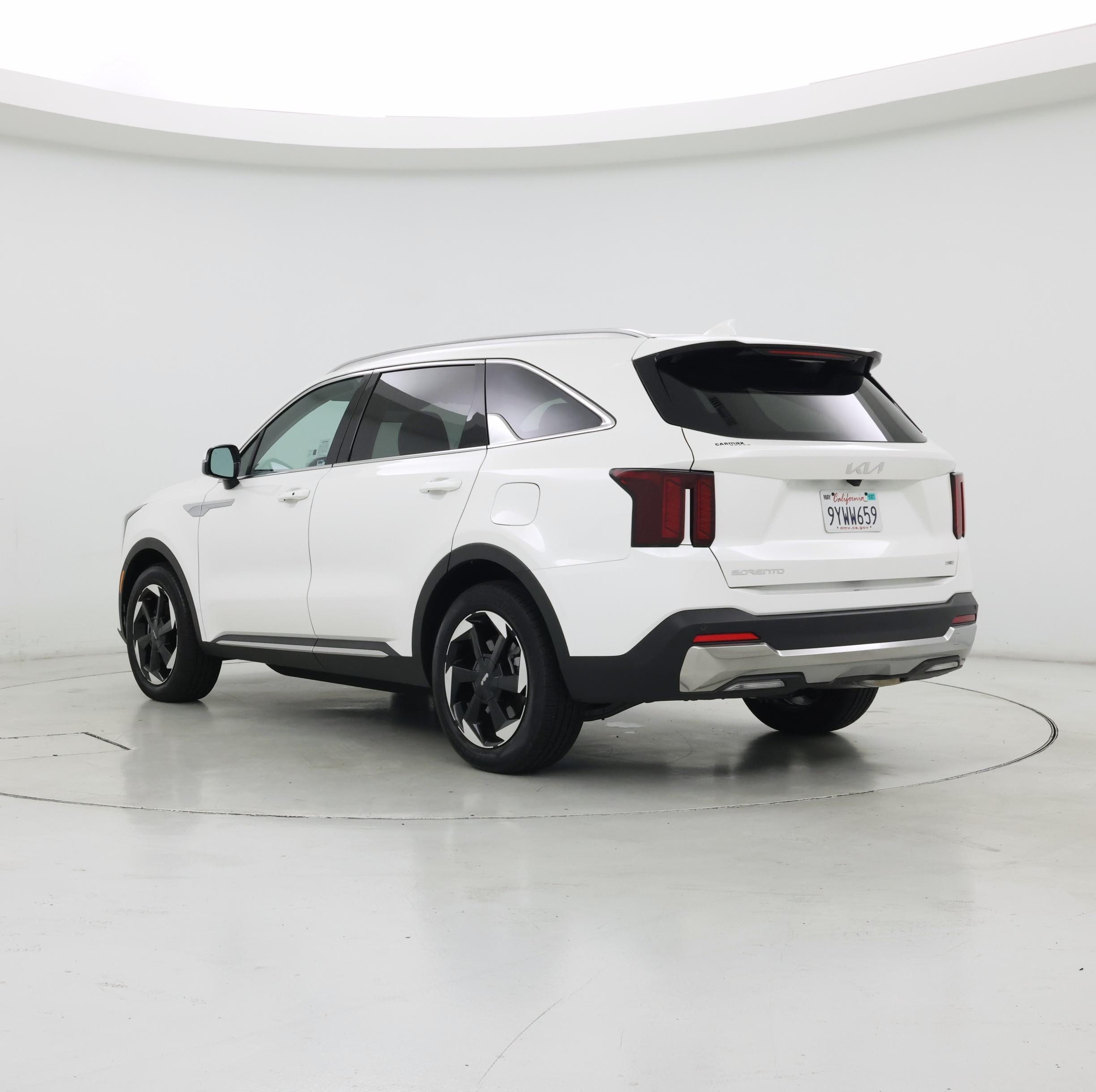 Thumbnail: 2026 Kia Sorento - 2