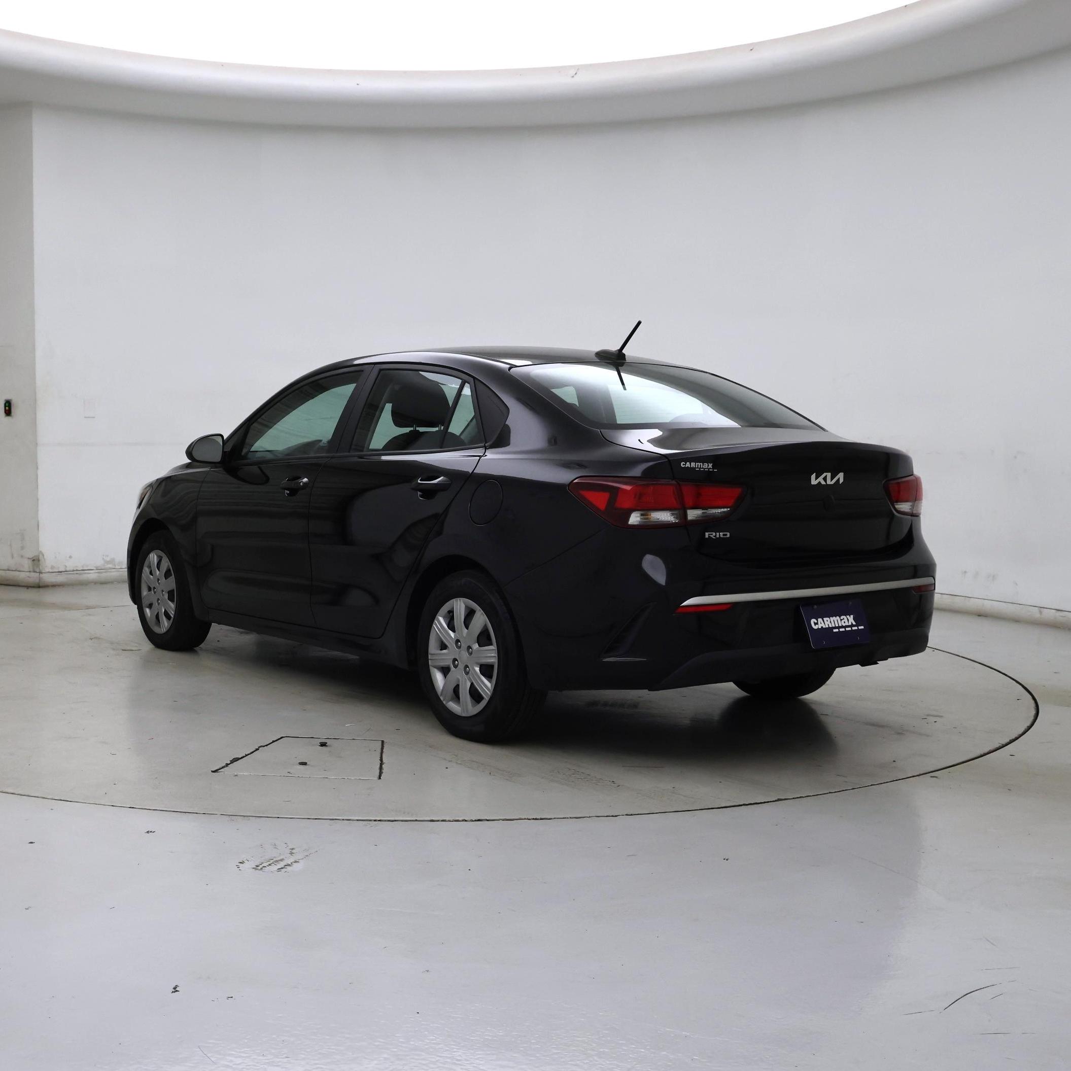 Thumbnail: 2022 Kia Rio - 2