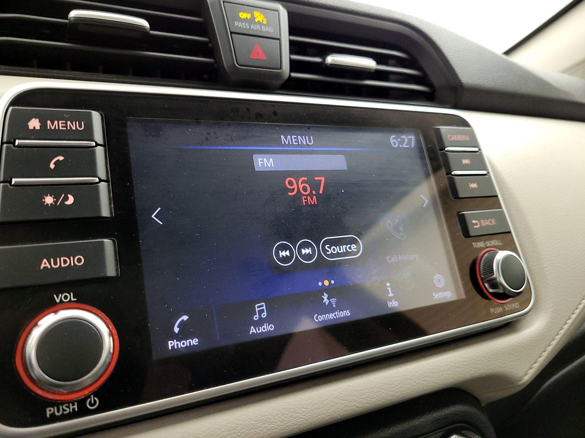 Thumbnail: 2021 Nissan Versa - 14