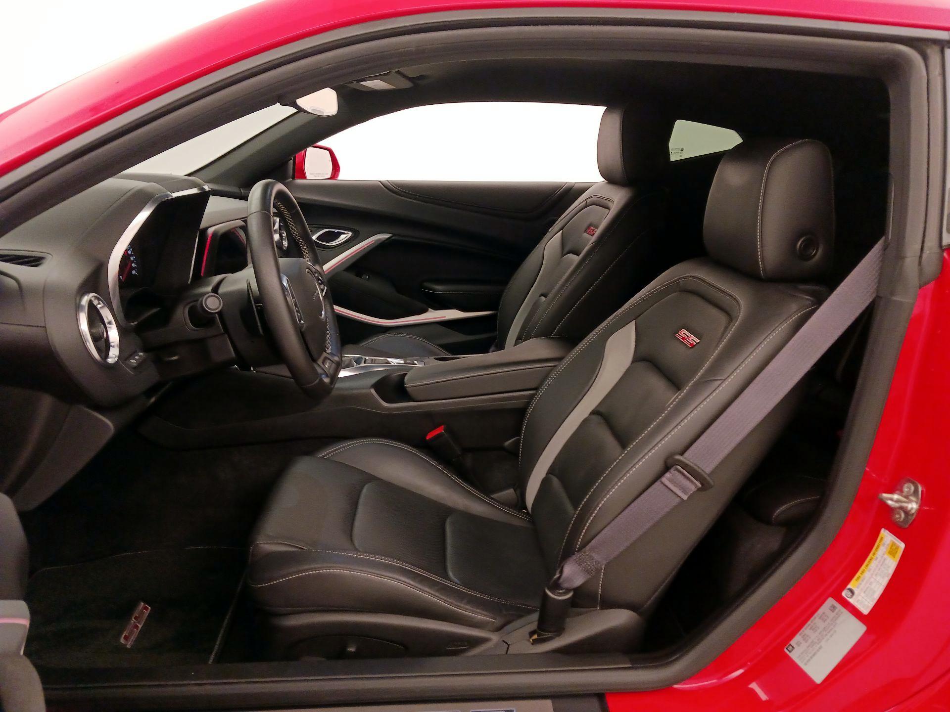 Thumbnail: 2017 Chevrolet Camaro - 11