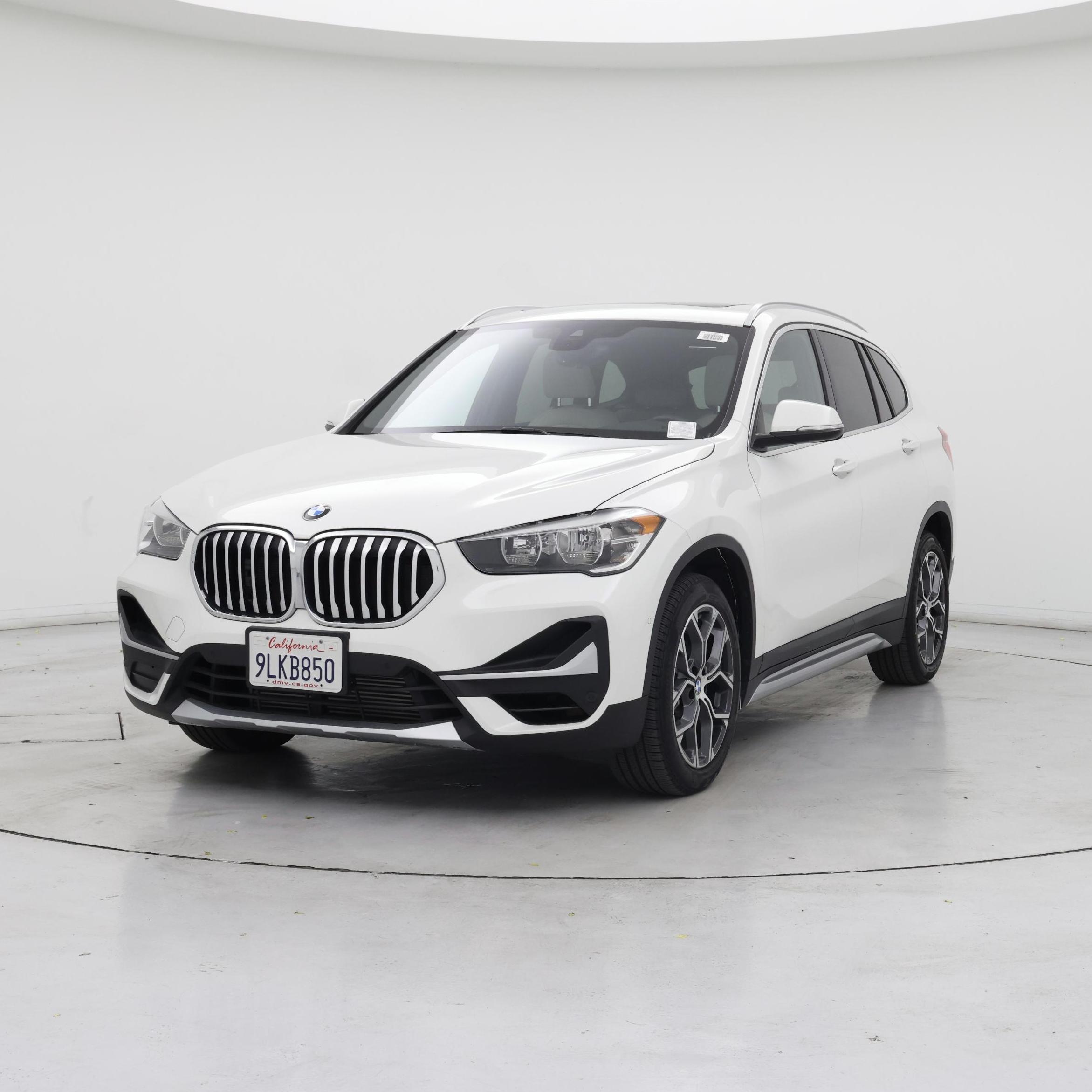 Thumbnail: 2021 BMW X1 - 4