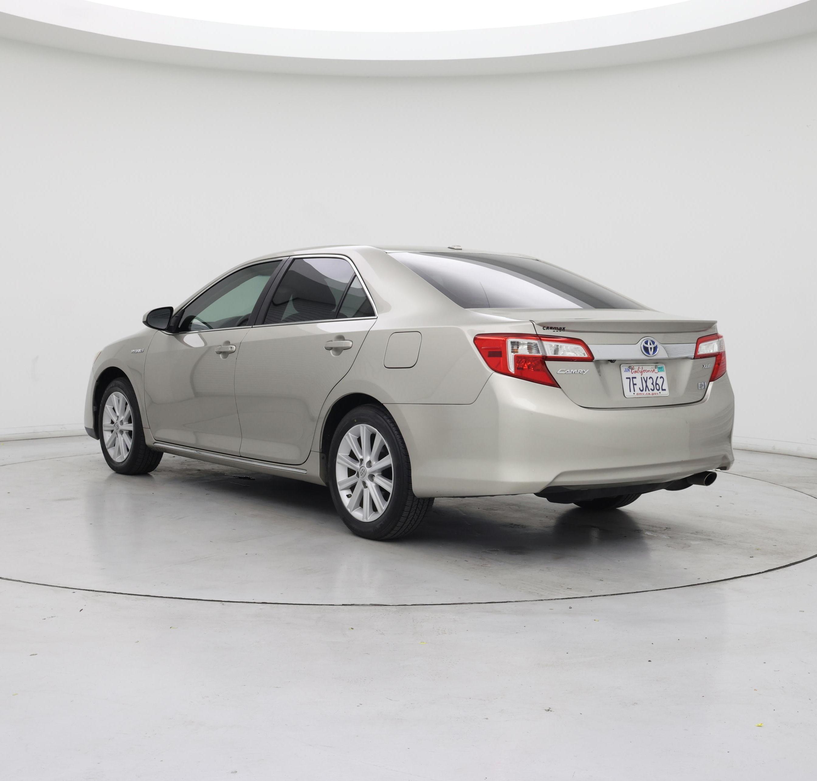 Thumbnail: 2014 Toyota Camry - 2