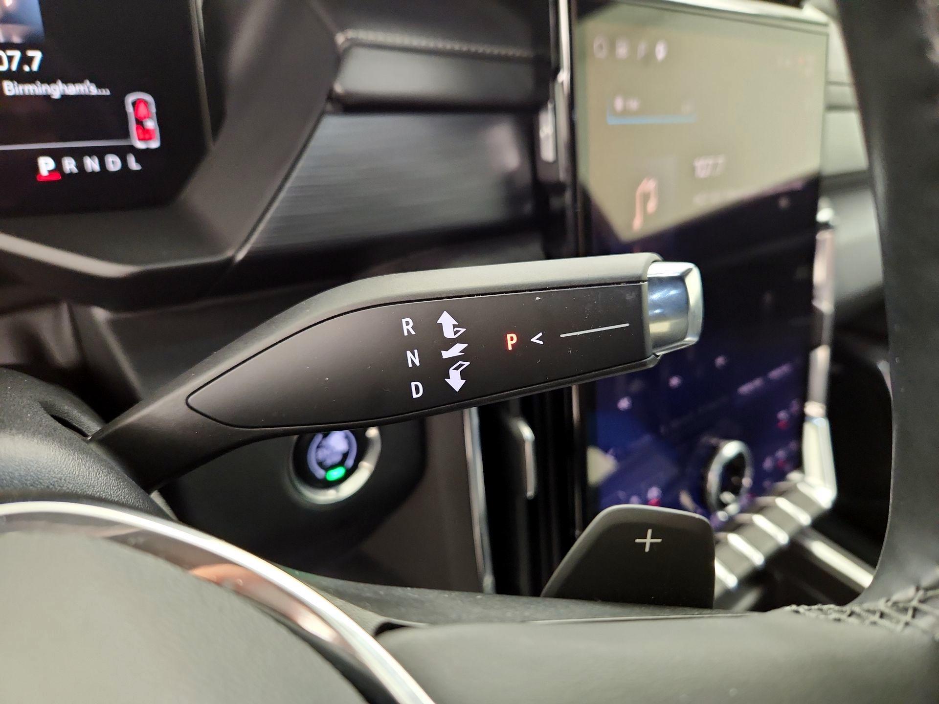Thumbnail: 2025 GMC Acadia - 16