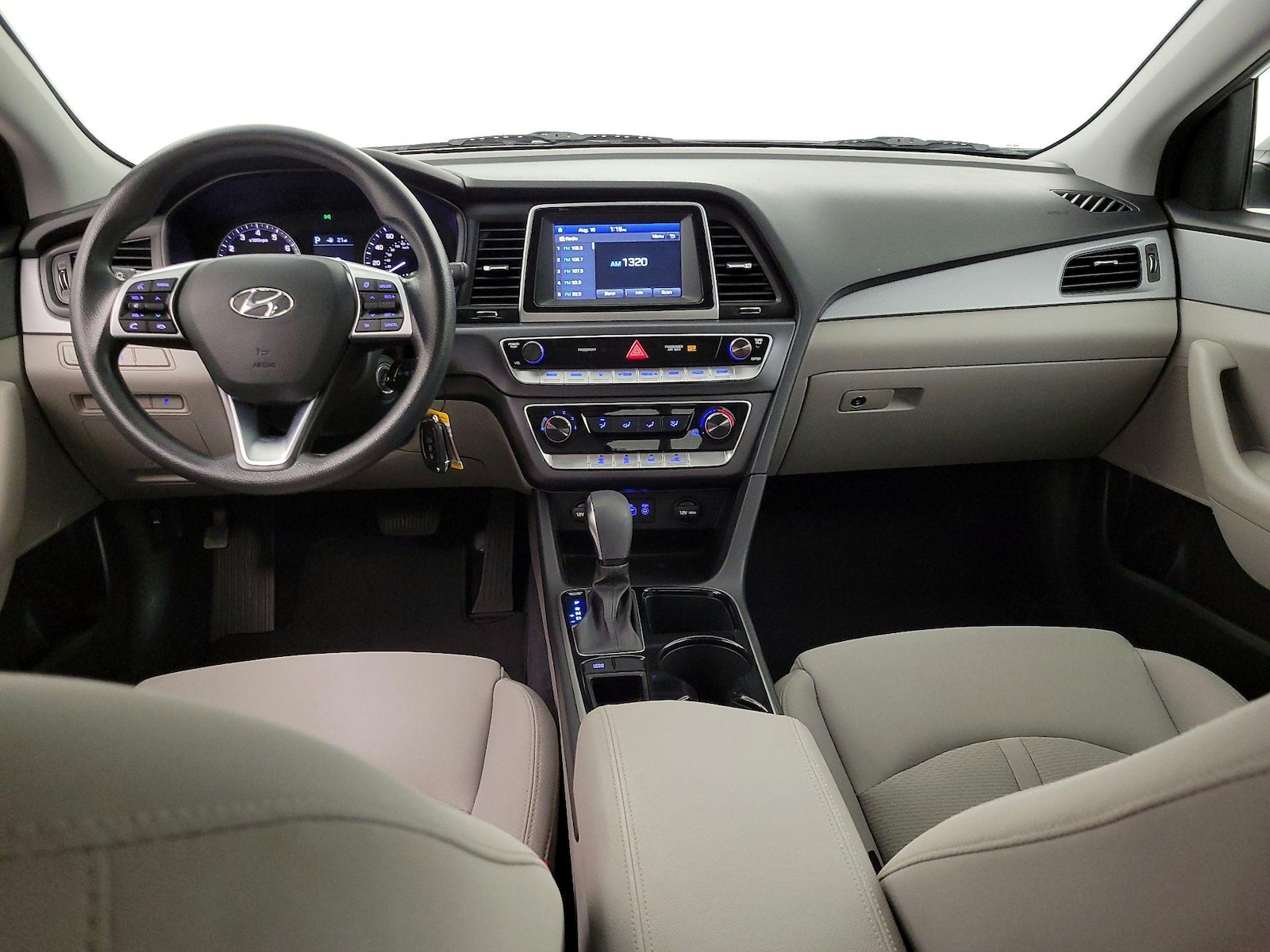 2019 Hyundai Sonata SE - Photo 8