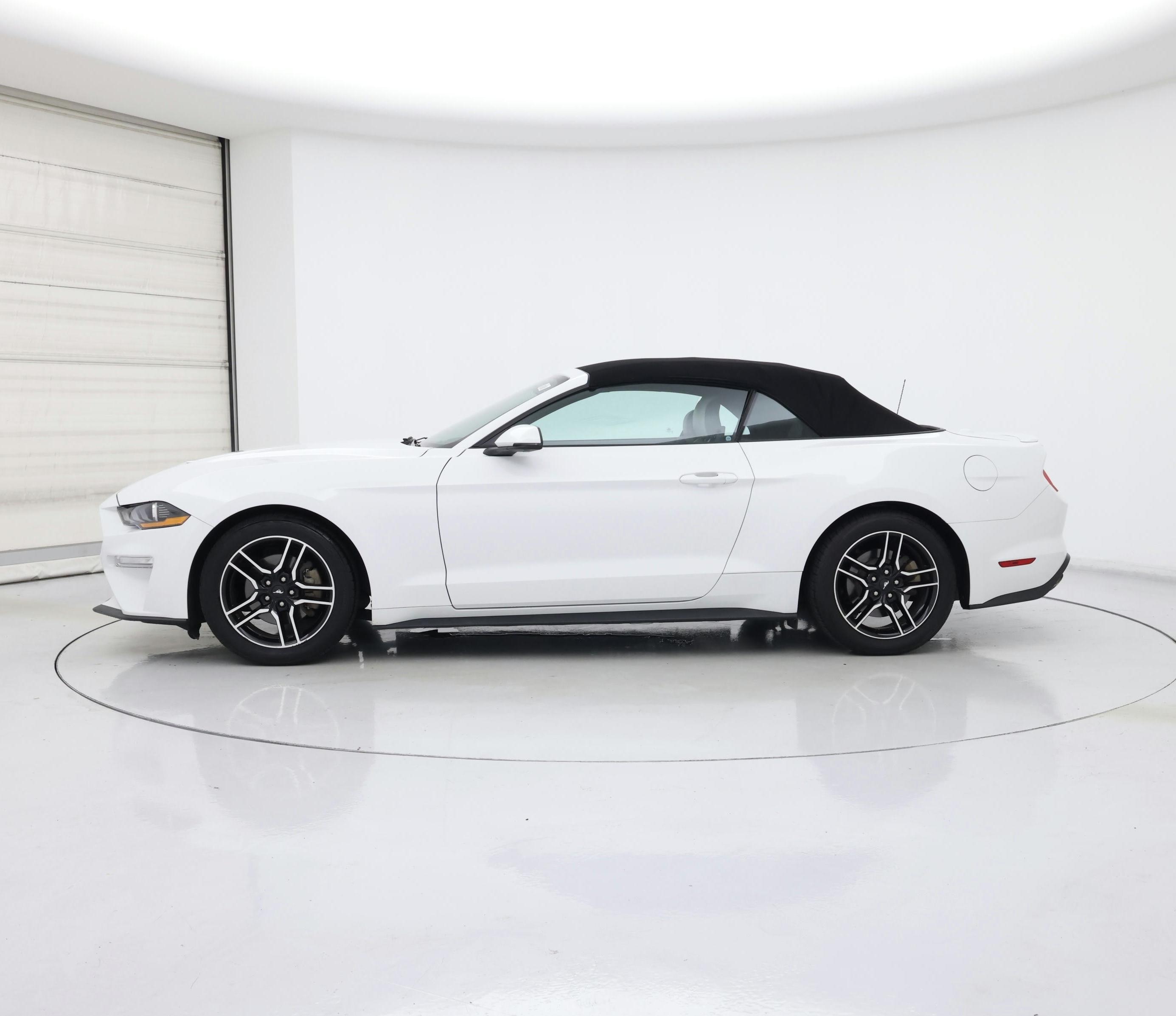 Thumbnail: 2018 Ford Mustang - 3