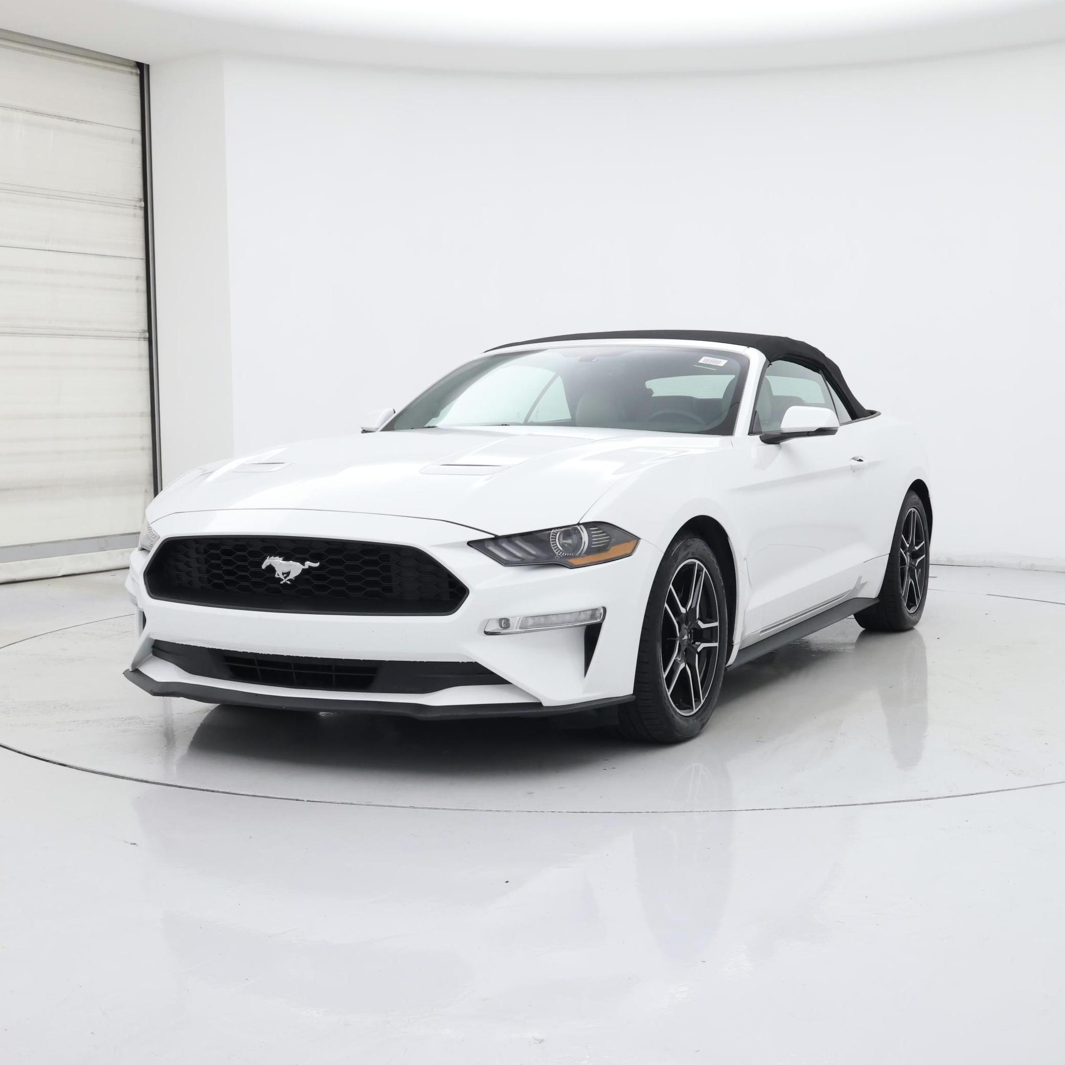Thumbnail: 2018 Ford Mustang - 4