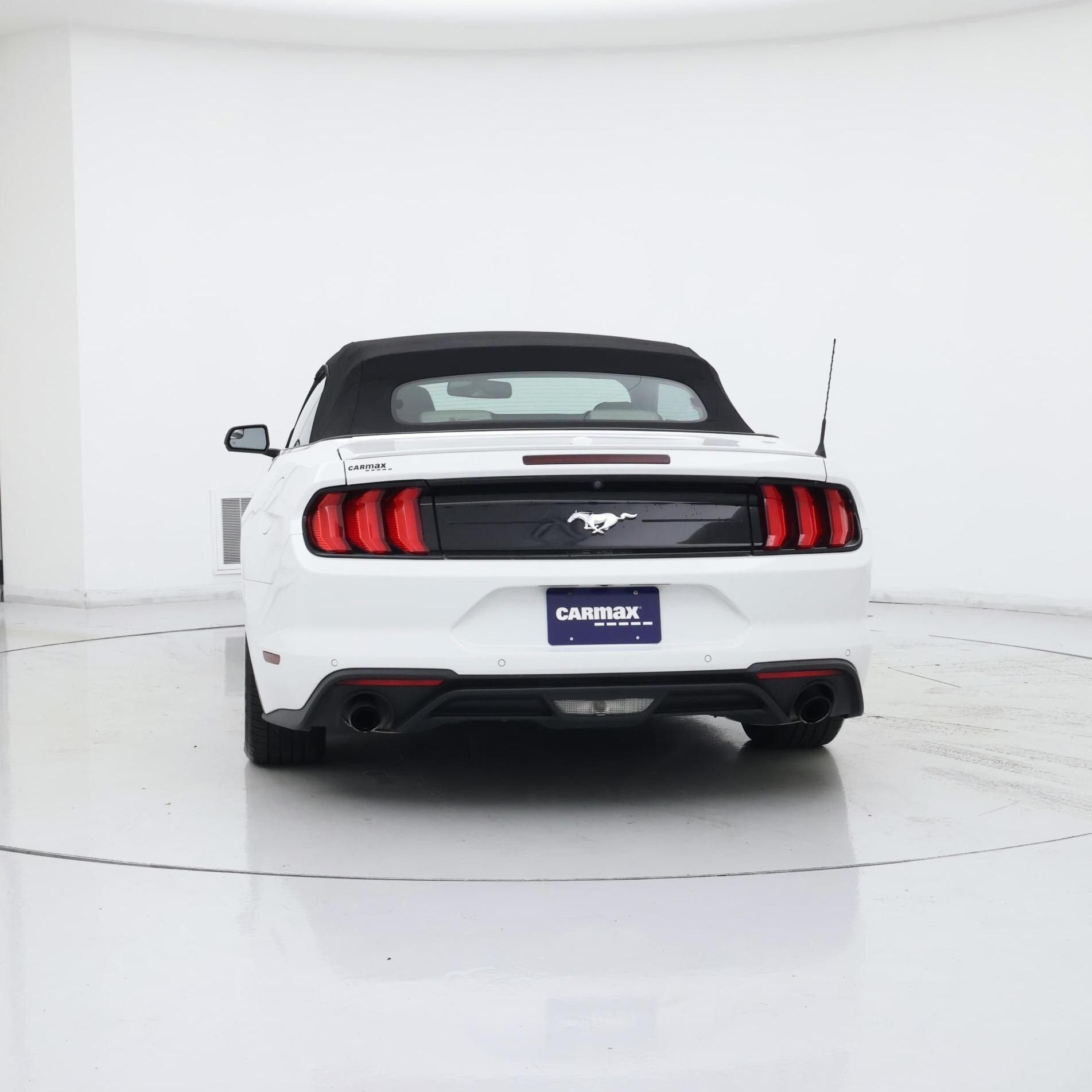 Thumbnail: 2018 Ford Mustang - 6
