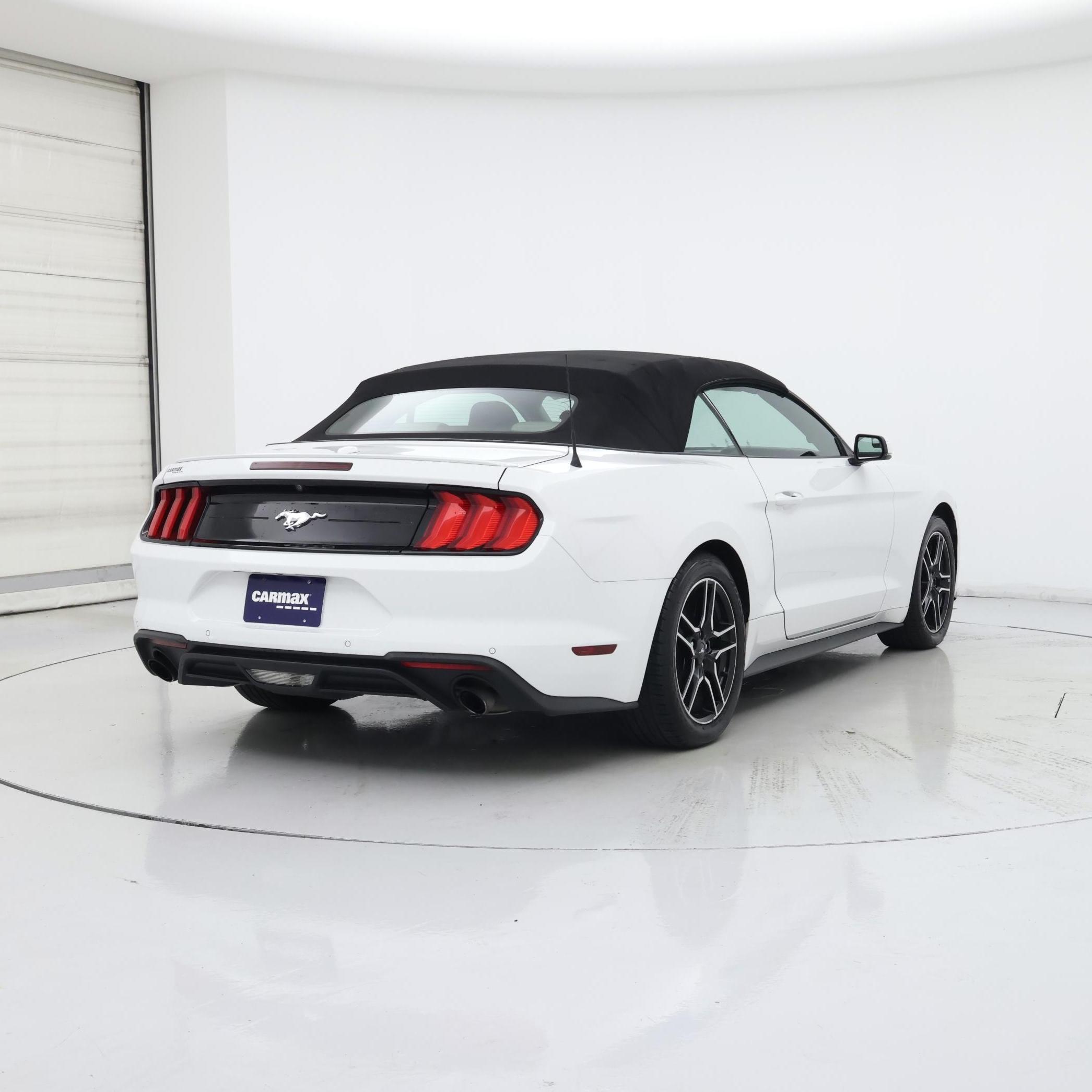 Thumbnail: 2018 Ford Mustang - 8