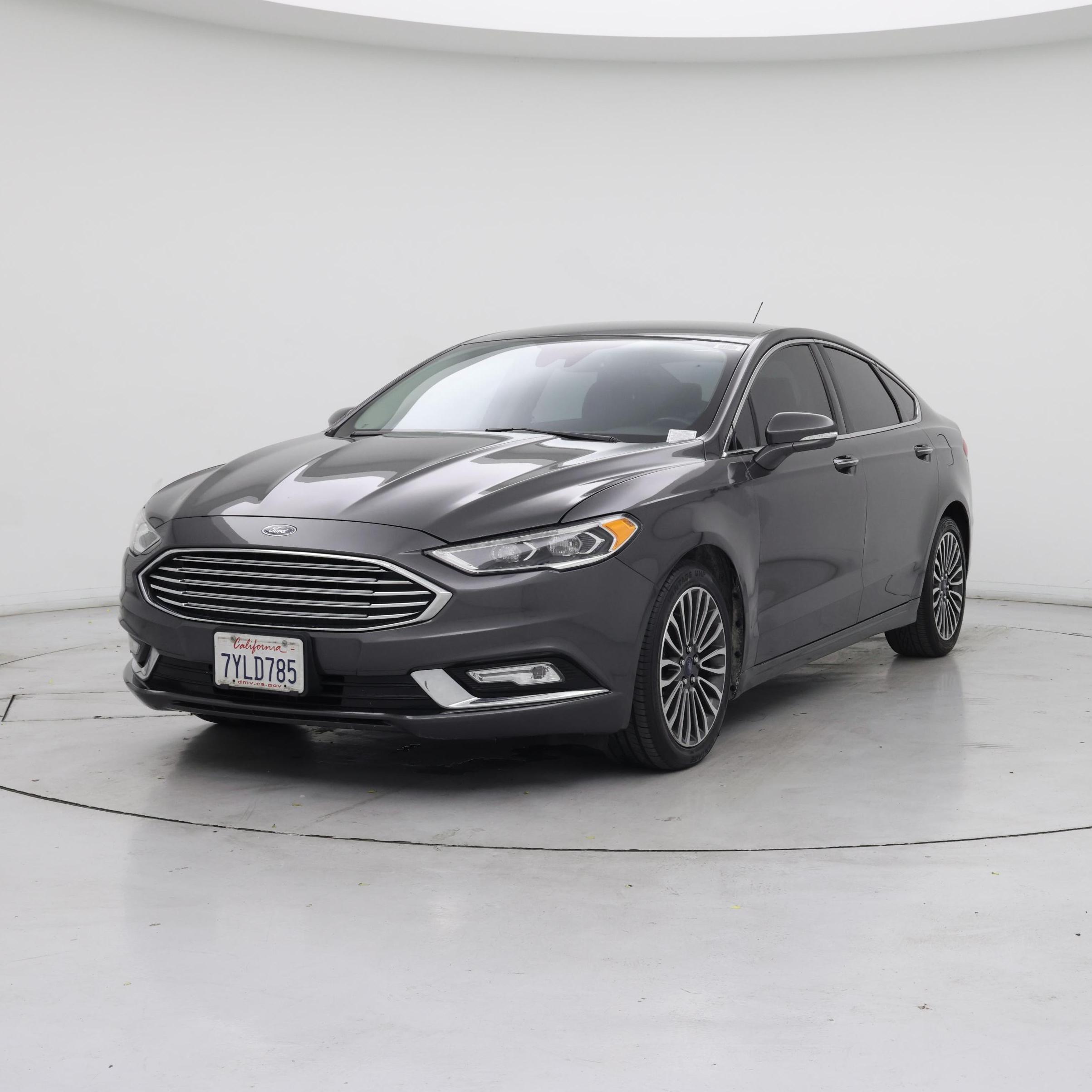 Thumbnail: 2017 Ford Fusion - 4