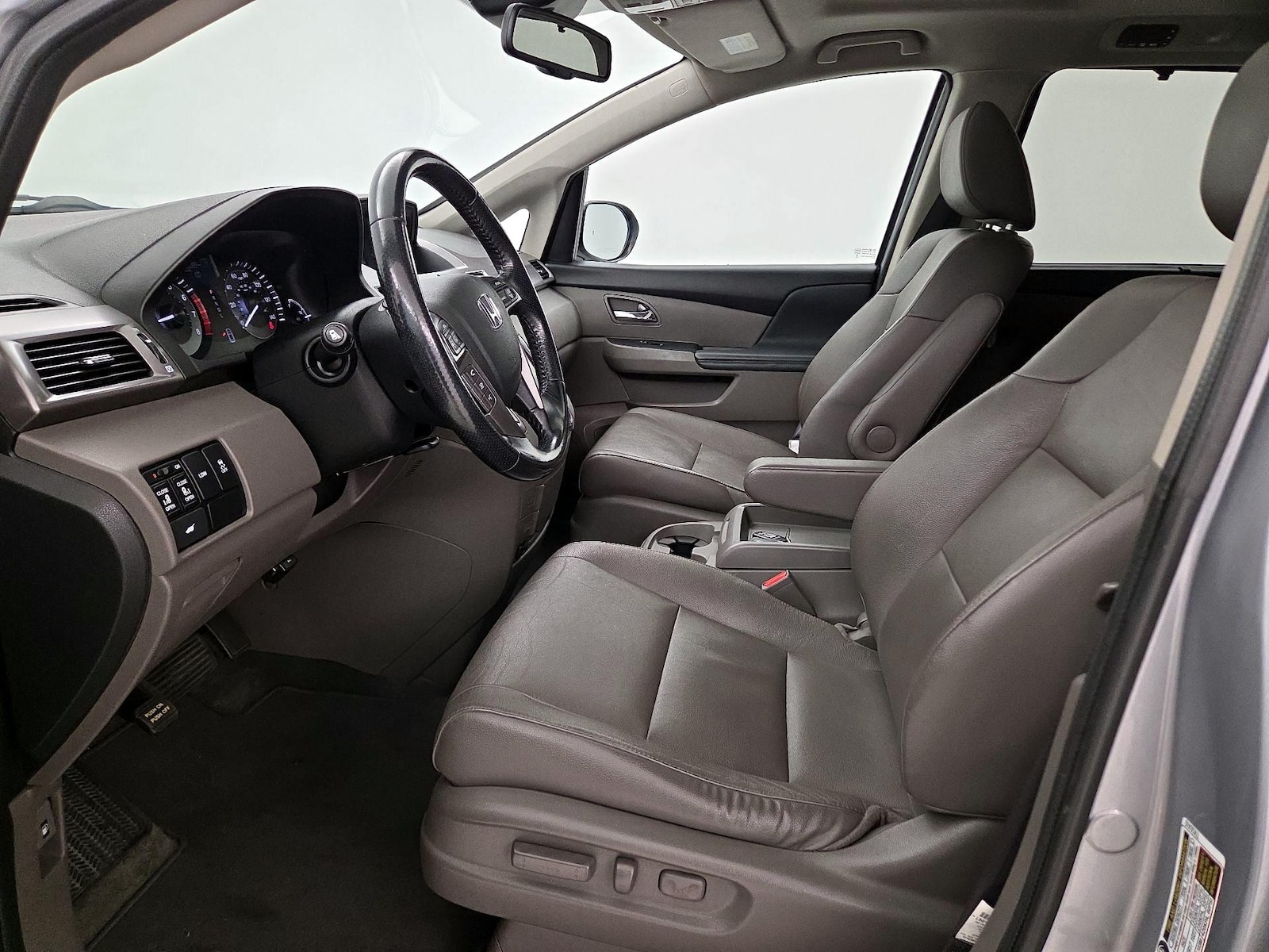 2017 Honda Odyssey EX-L - Photo 12