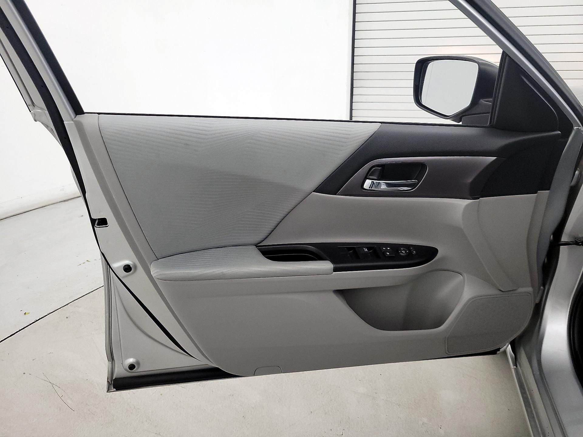Thumbnail: 2014 Honda Accord - 12