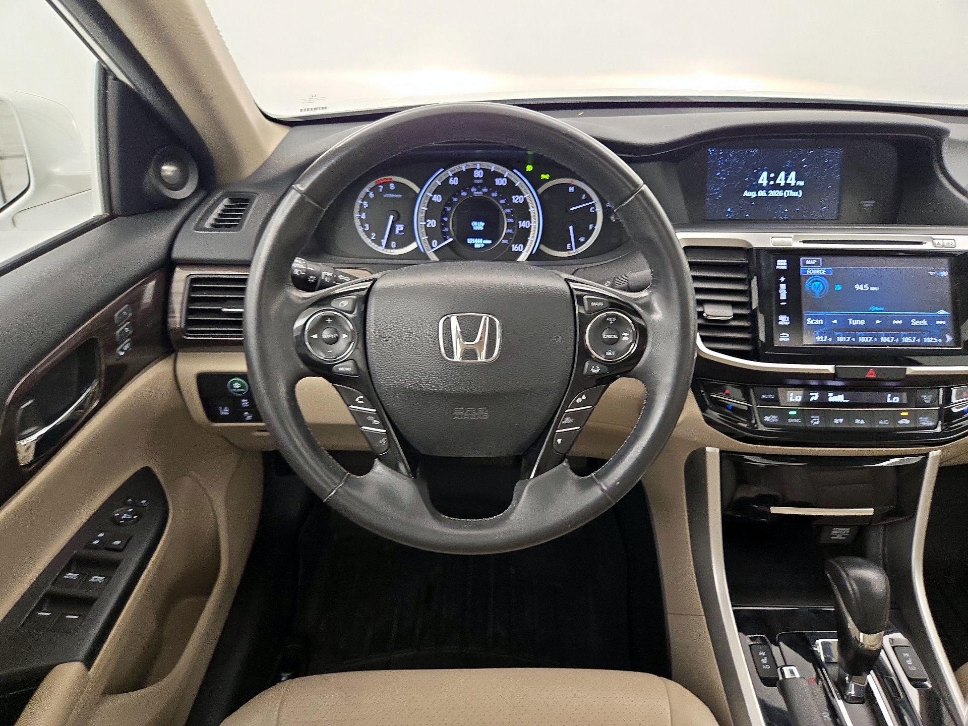 Thumbnail: 2016 Honda Accord - 10