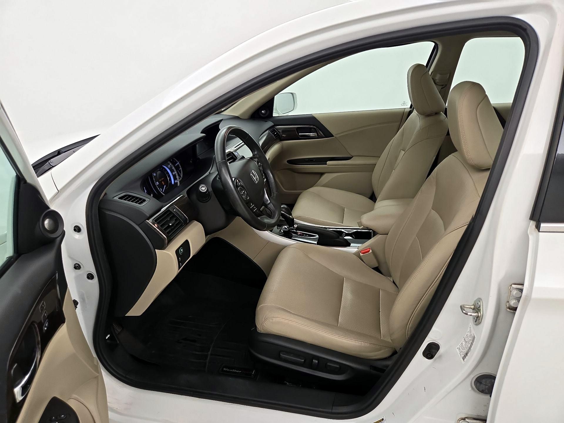 Thumbnail: 2016 Honda Accord - 11