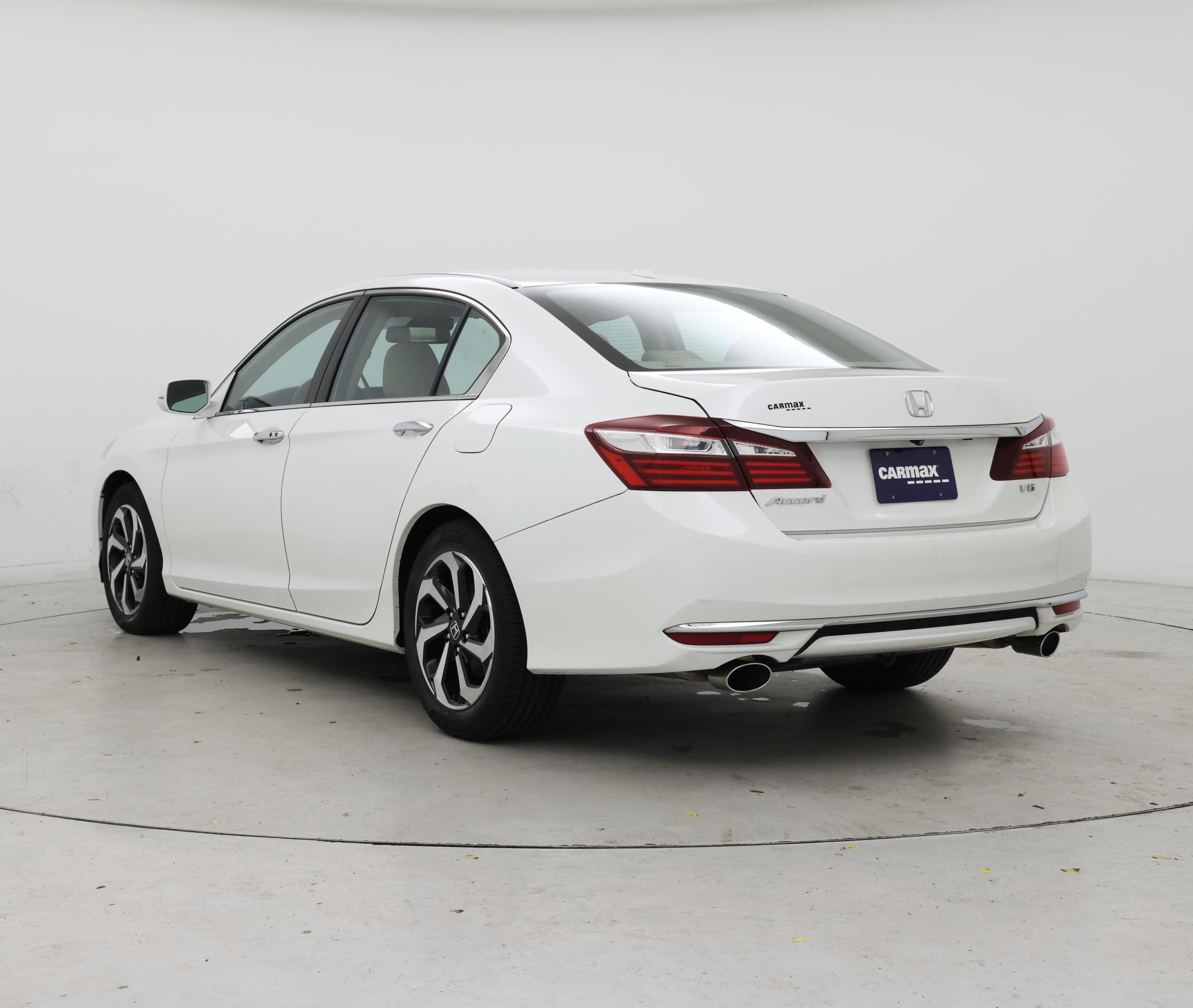Thumbnail: 2016 Honda Accord - 2