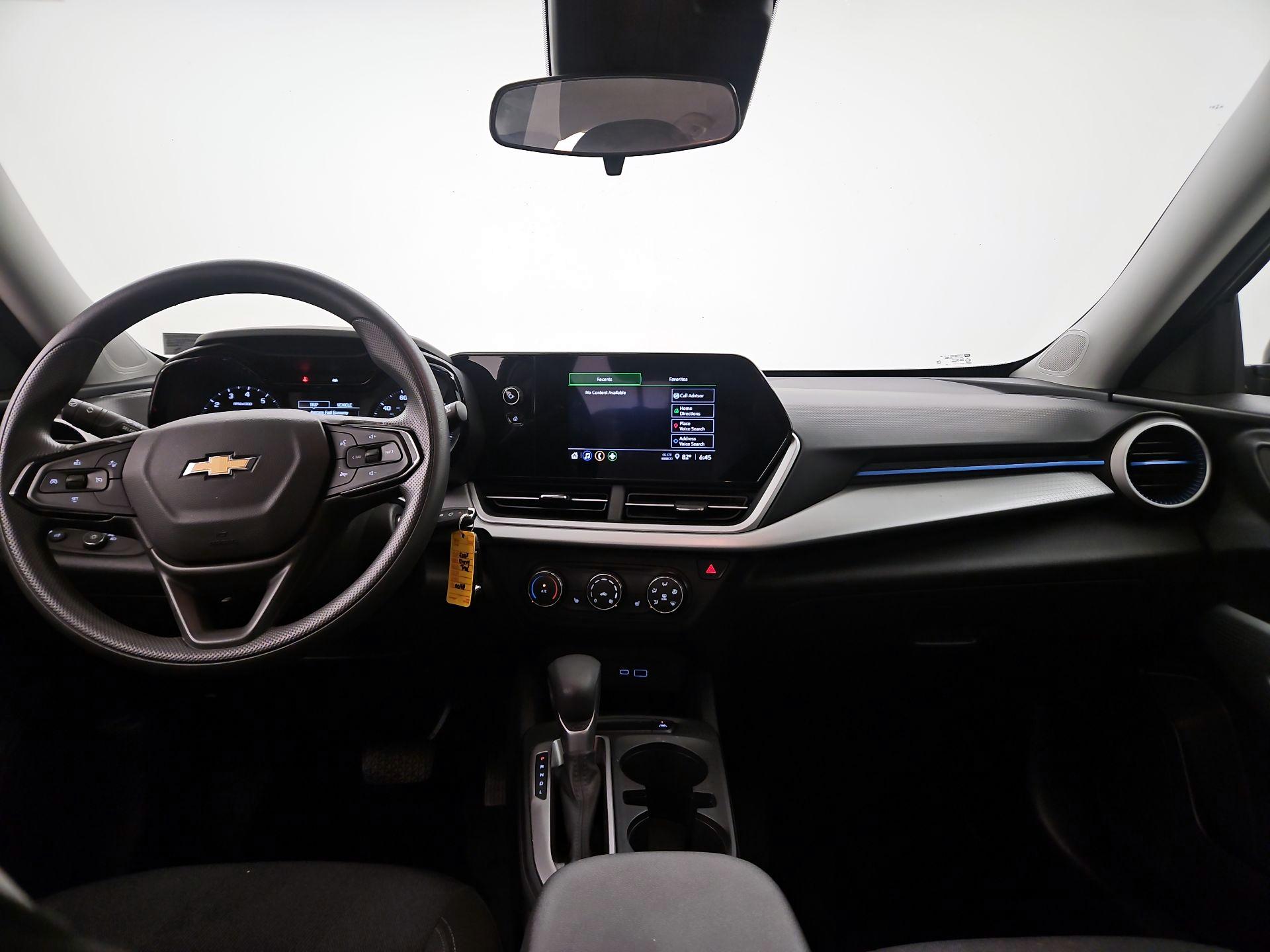 Thumbnail: 2025 Chevrolet Trax - 9