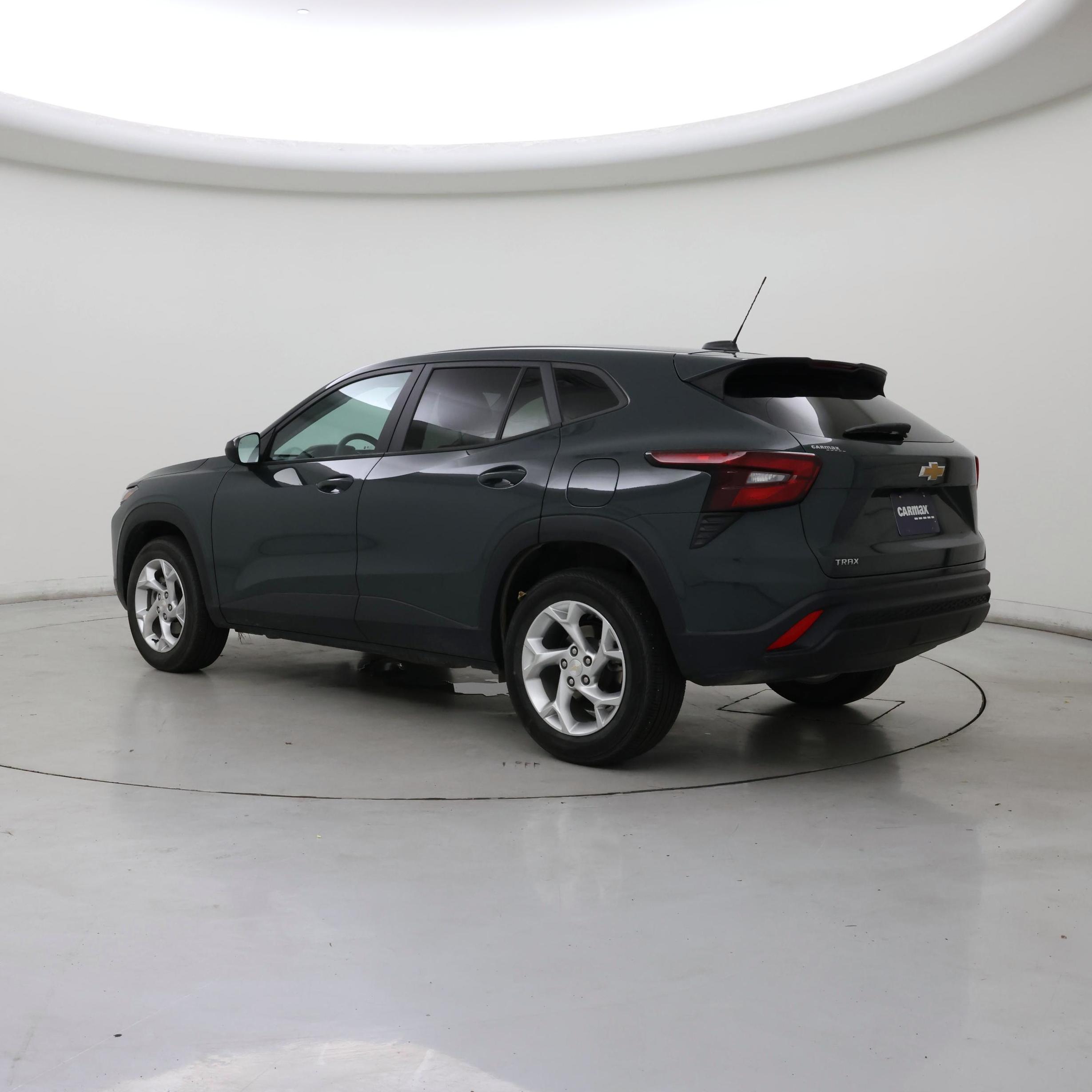 Thumbnail: 2025 Chevrolet Trax - 2