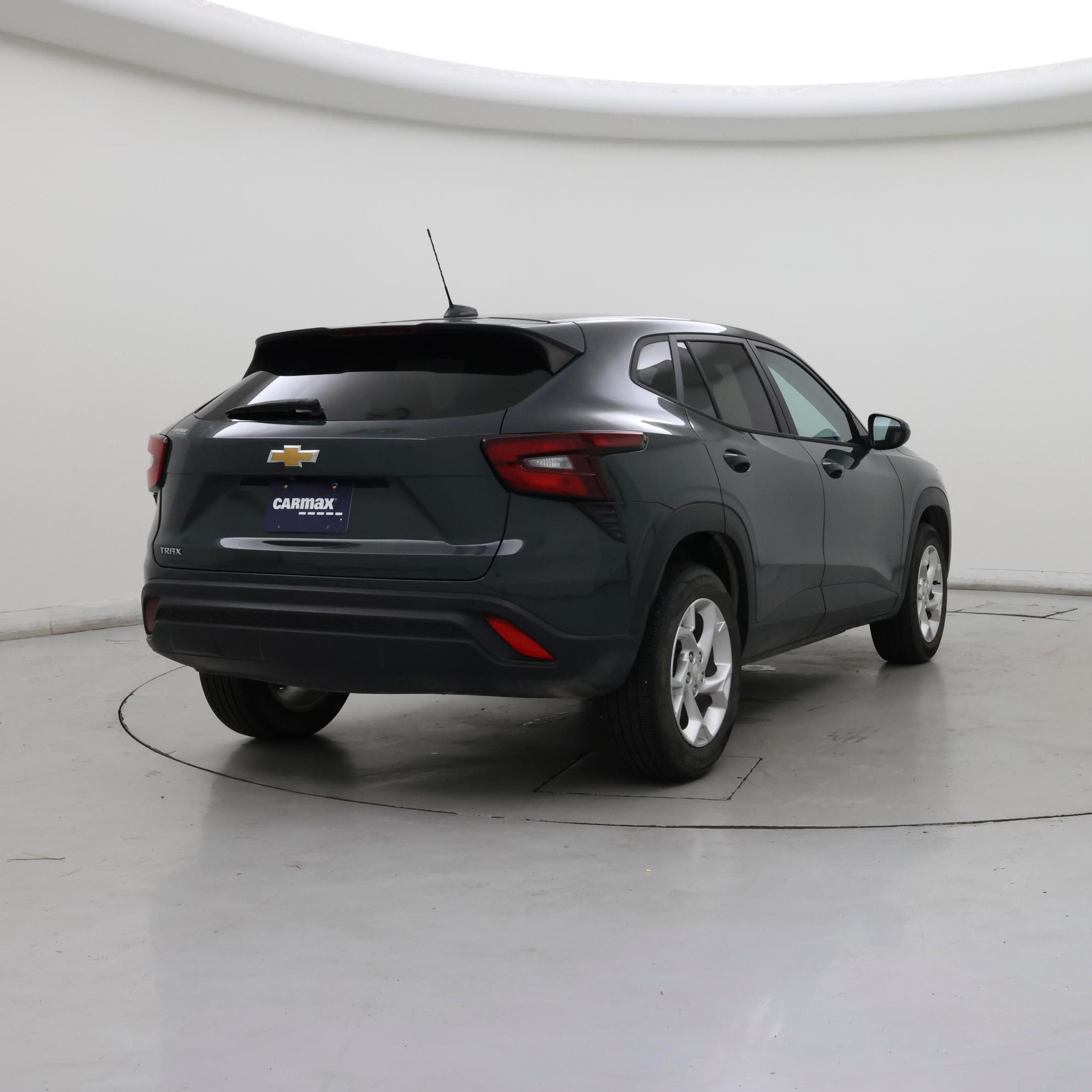 Thumbnail: 2025 Chevrolet Trax - 8