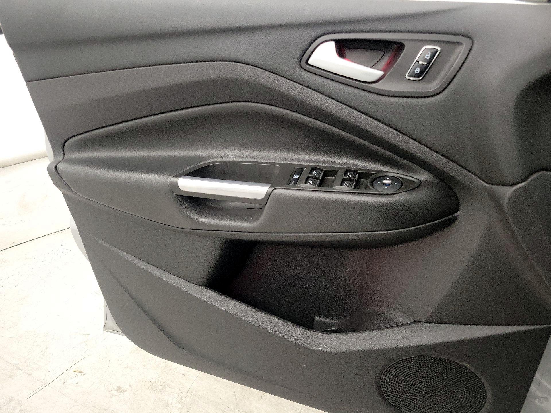 Thumbnail: 2014 Ford C-Max - 12
