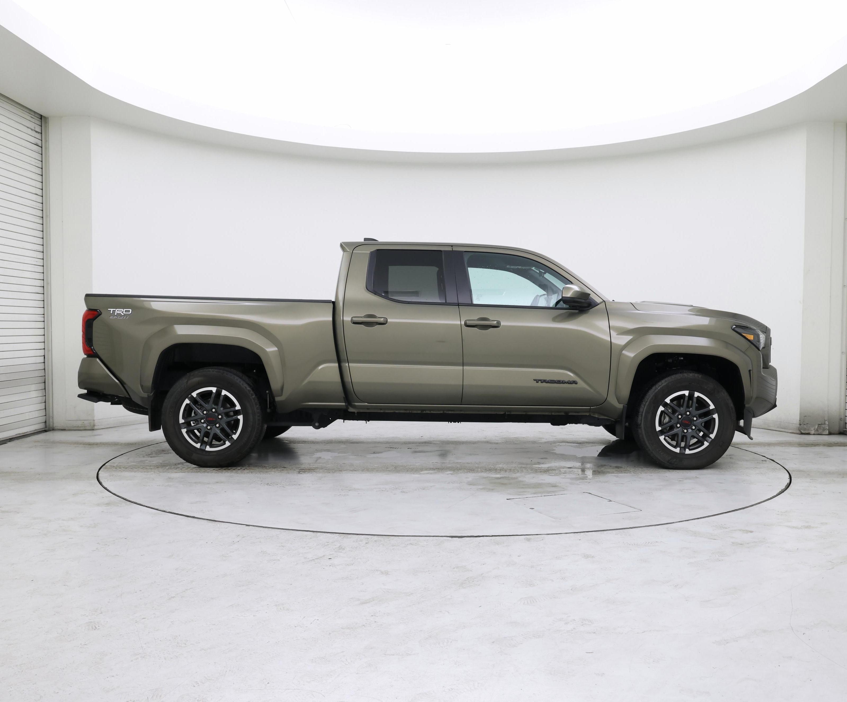 Thumbnail: 2024 Toyota Tacoma - 7