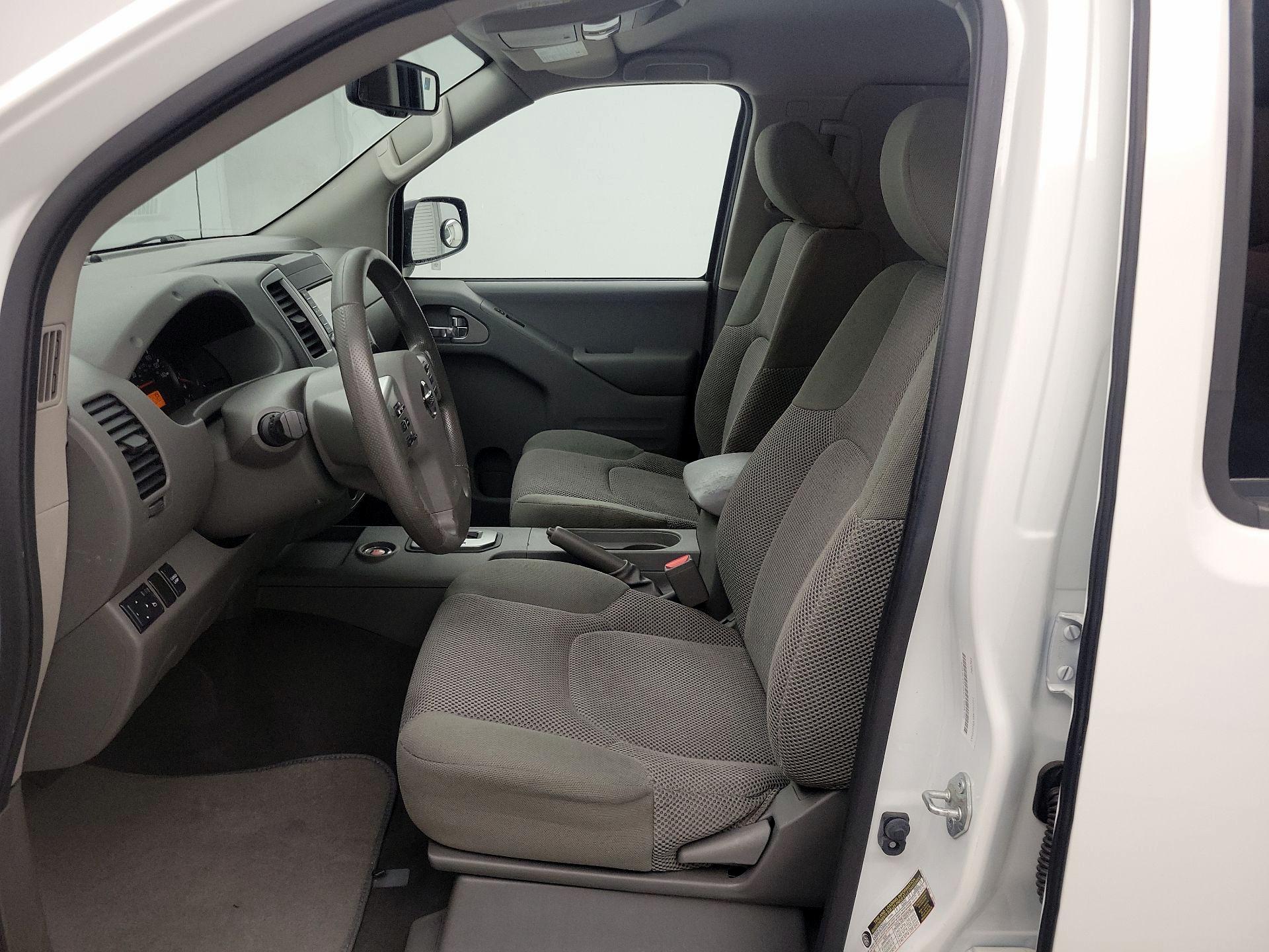 Thumbnail: 2021 Nissan Frontier - 11