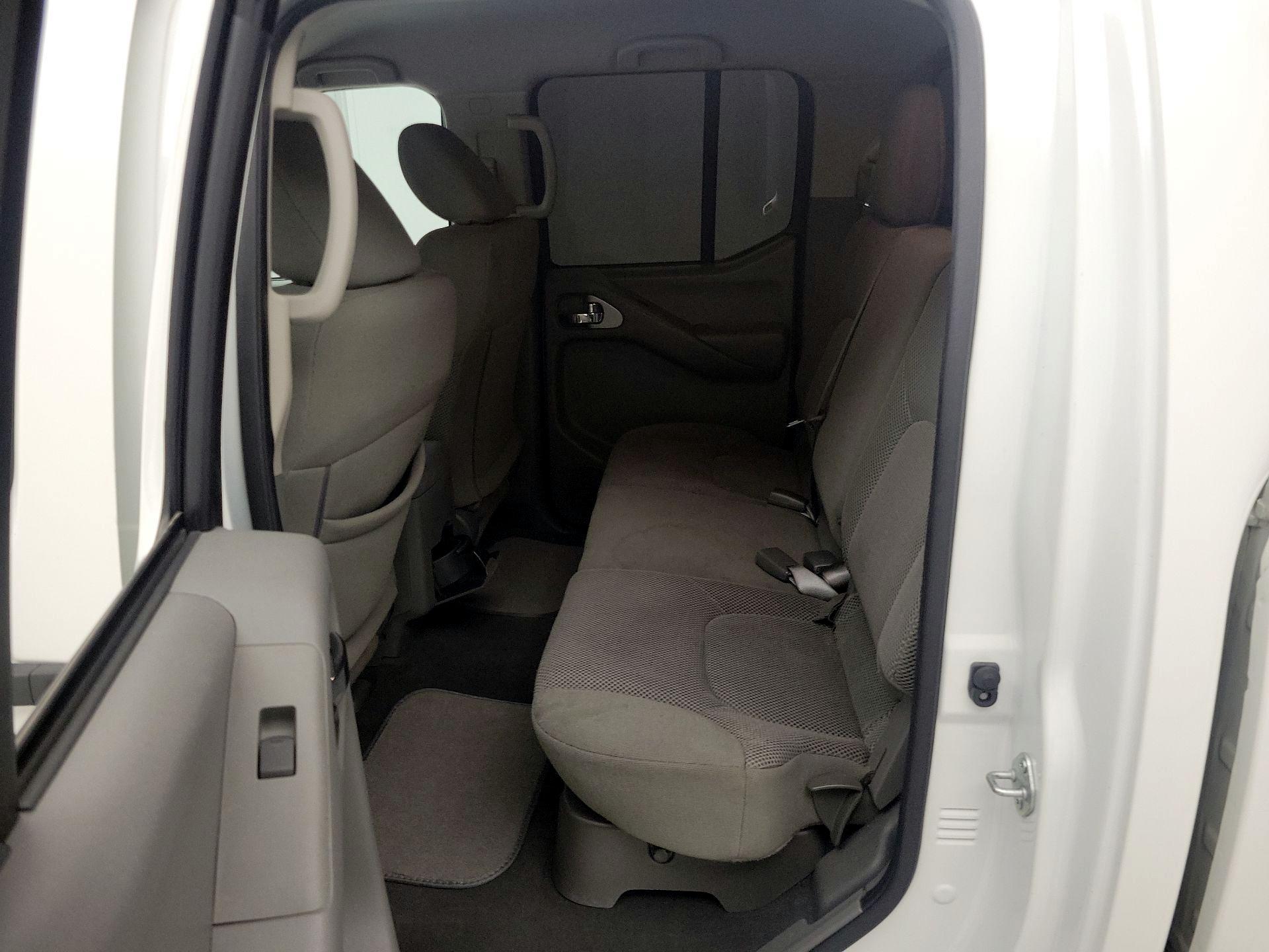 Thumbnail: 2021 Nissan Frontier - 19