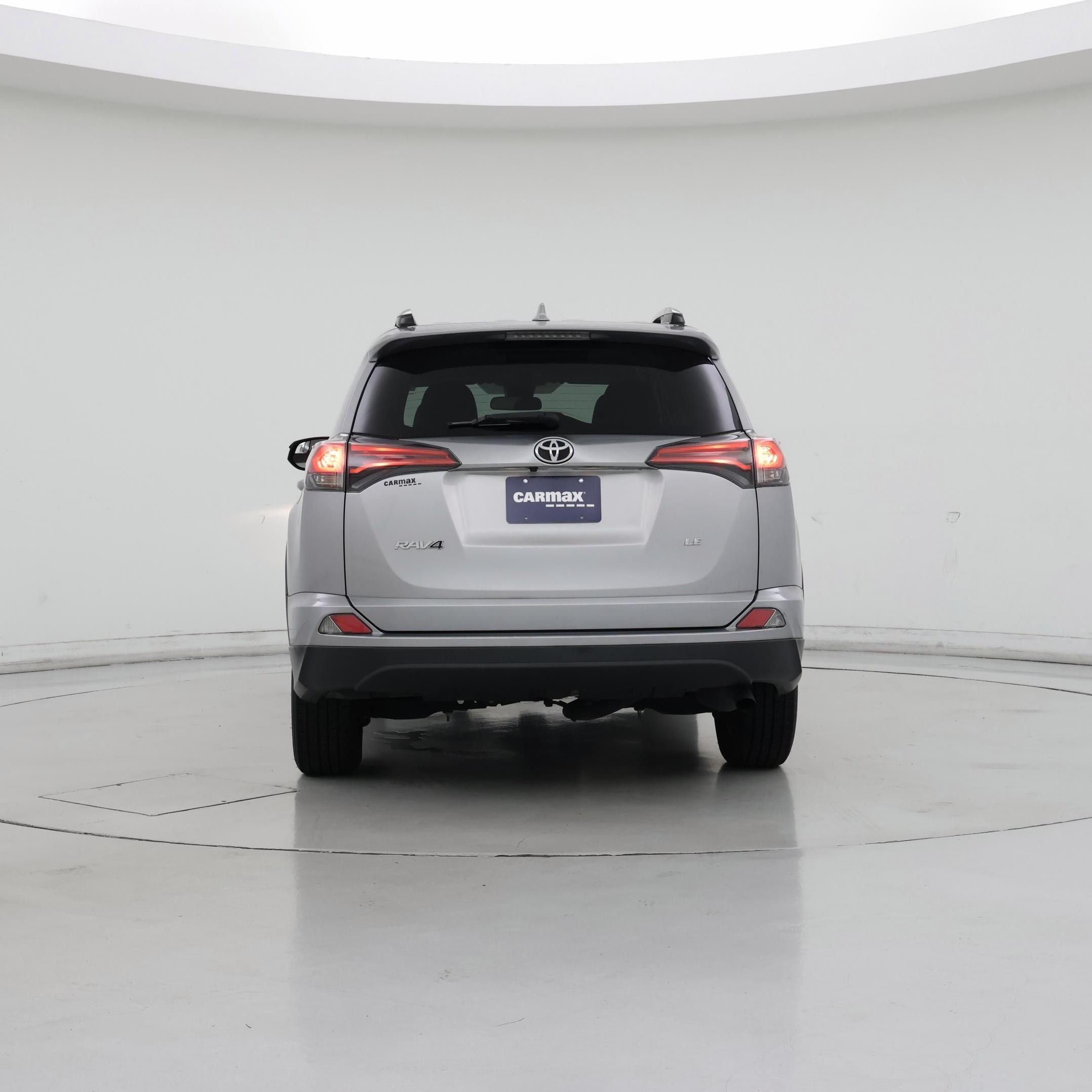 Thumbnail: 2017 Toyota RAV4 - 6
