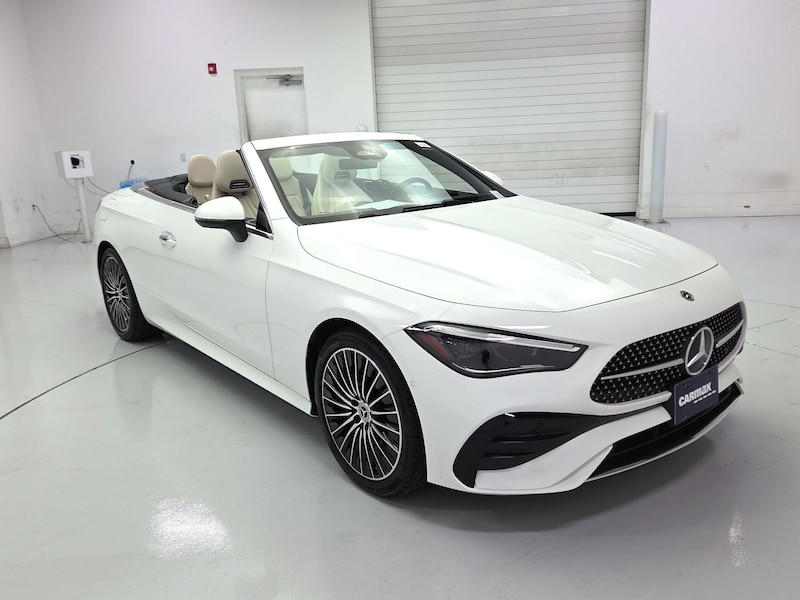 2025 Mercedes-Benz CLE 300