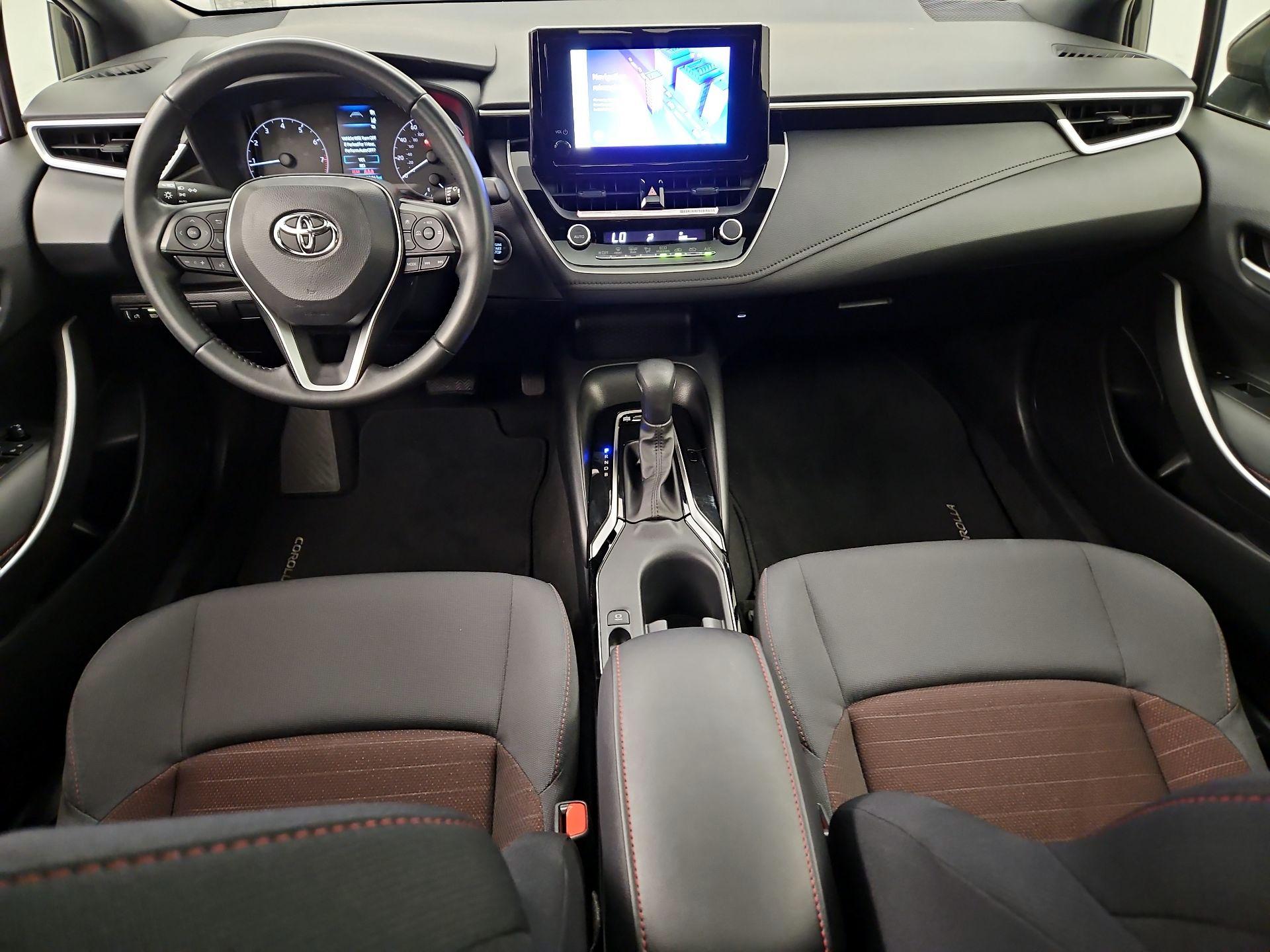 Thumbnail: 2023 Toyota Corolla - 9