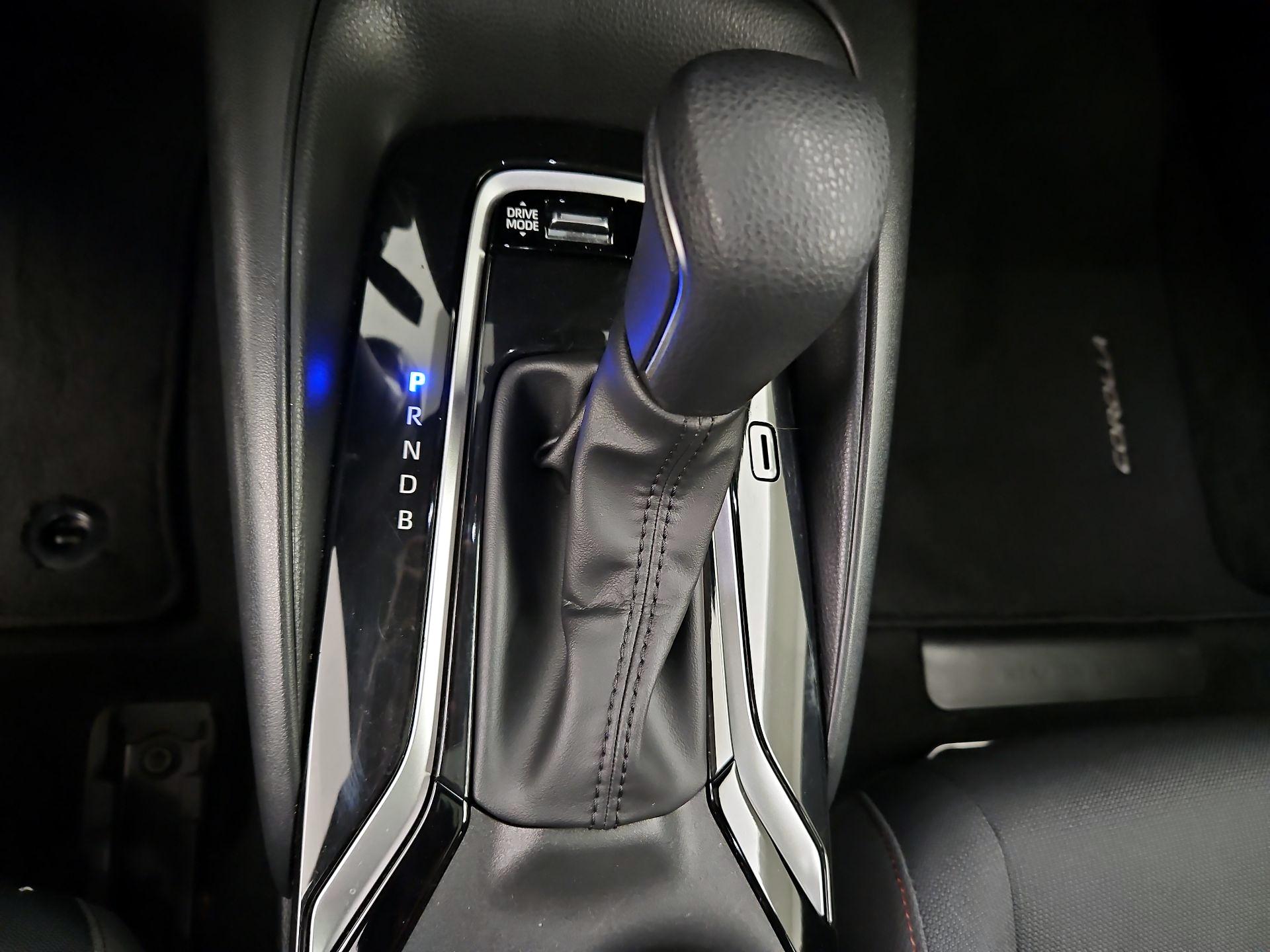 Thumbnail: 2023 Toyota Corolla - 17