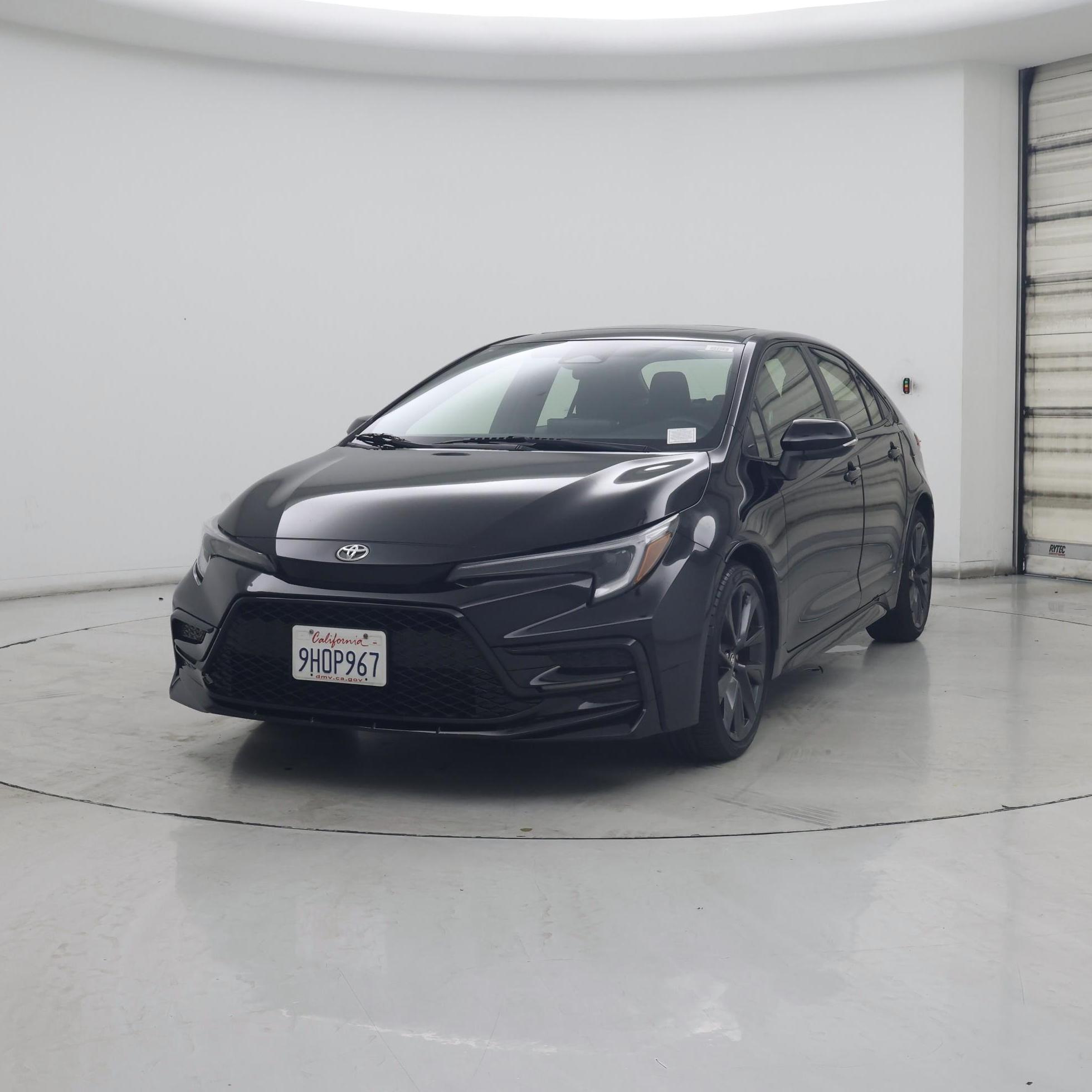 Thumbnail: 2023 Toyota Corolla - 4