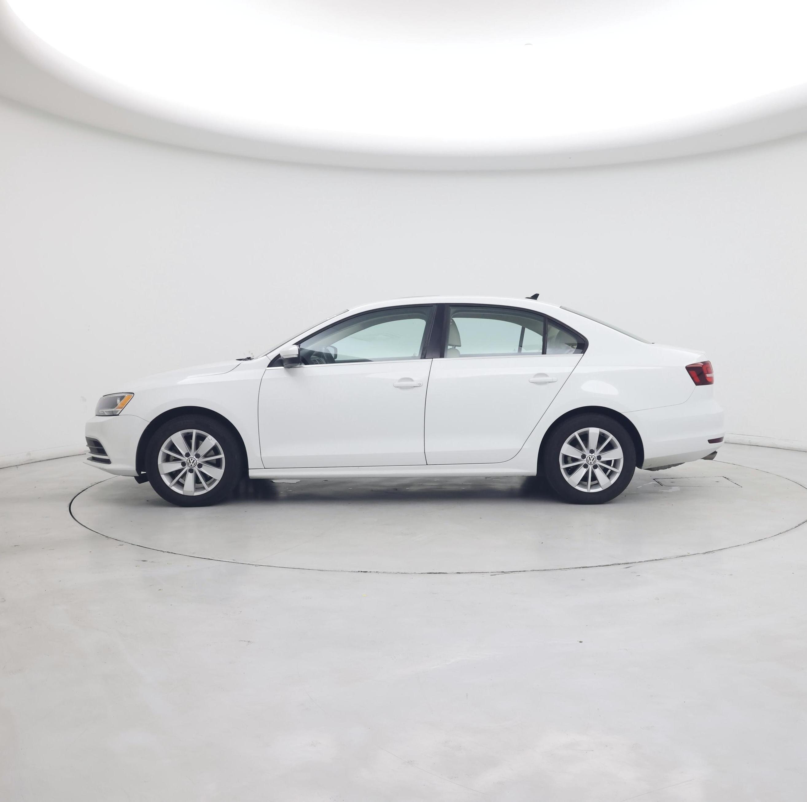 Thumbnail: 2016 Volkswagen Jetta - 3