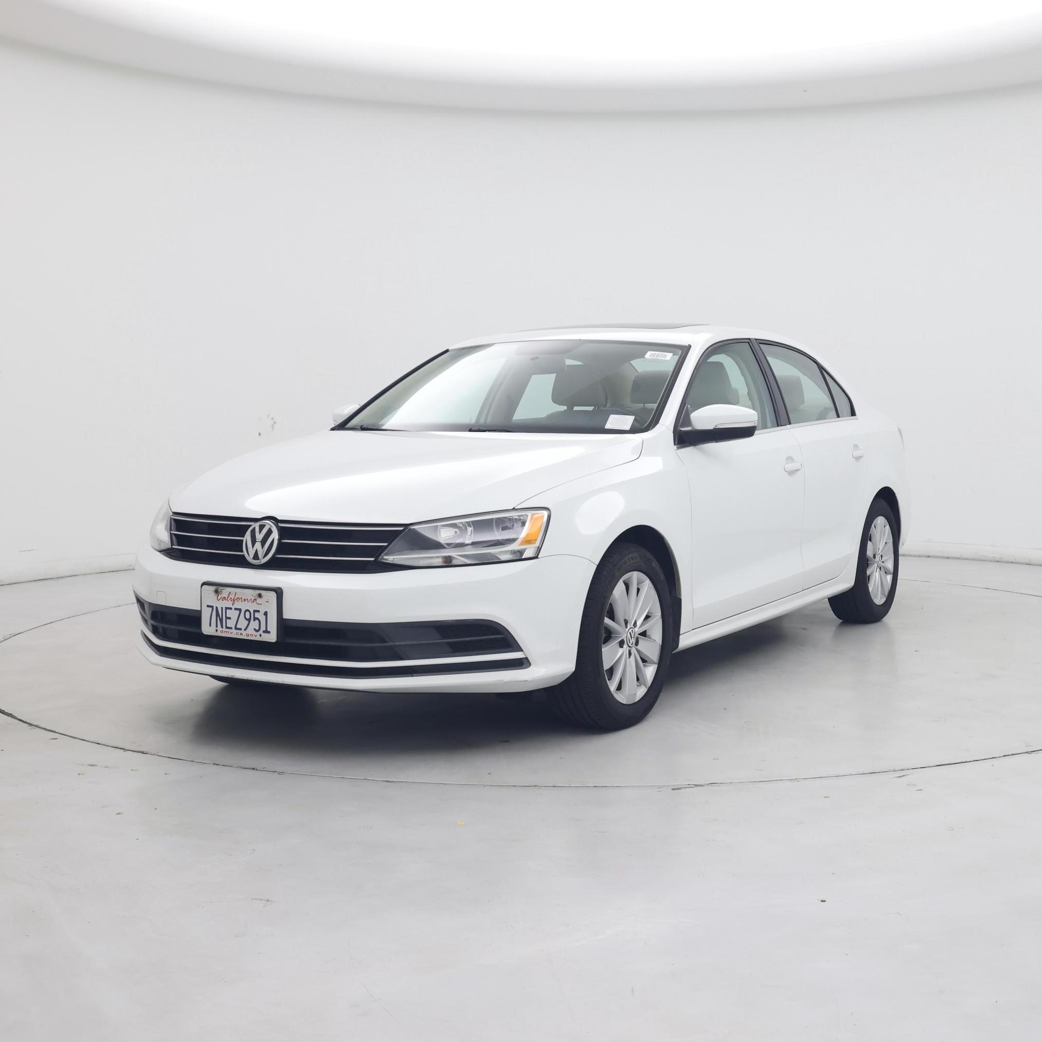 Thumbnail: 2016 Volkswagen Jetta - 4