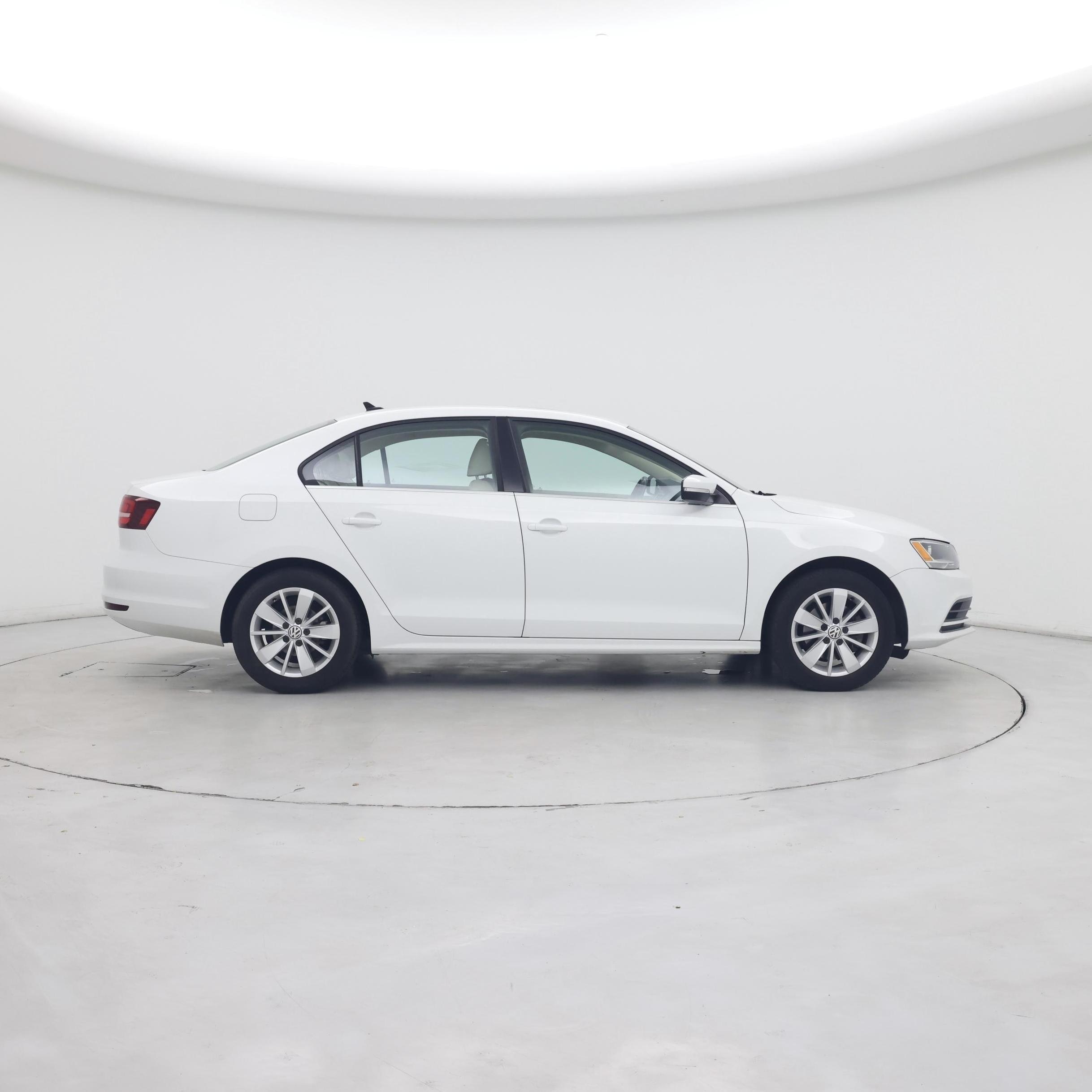 Thumbnail: 2016 Volkswagen Jetta - 7